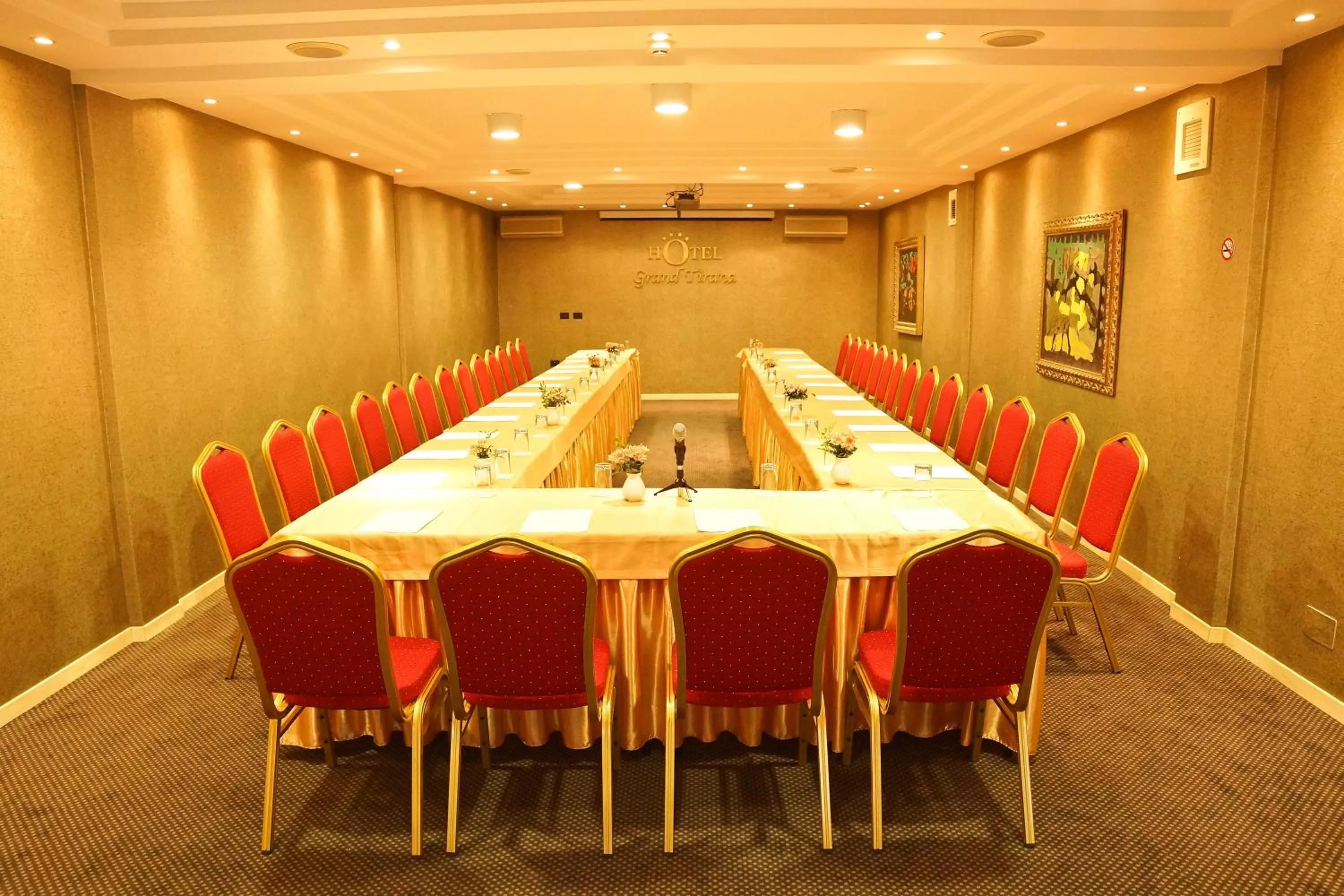Business facilities in Grand Hotel & Spa Tirana