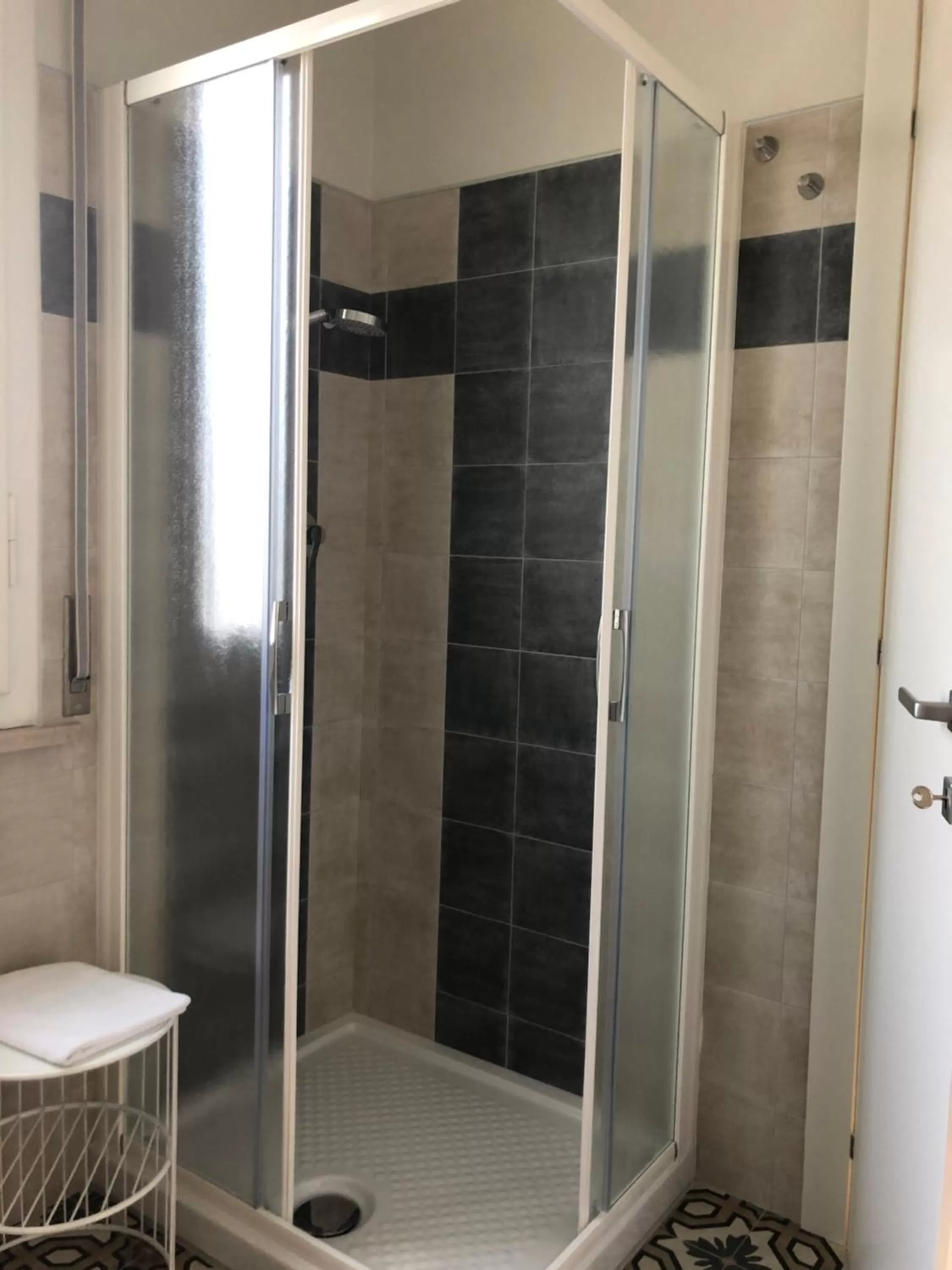 Bathroom in LA DAMA ROOM&BREAKFAST