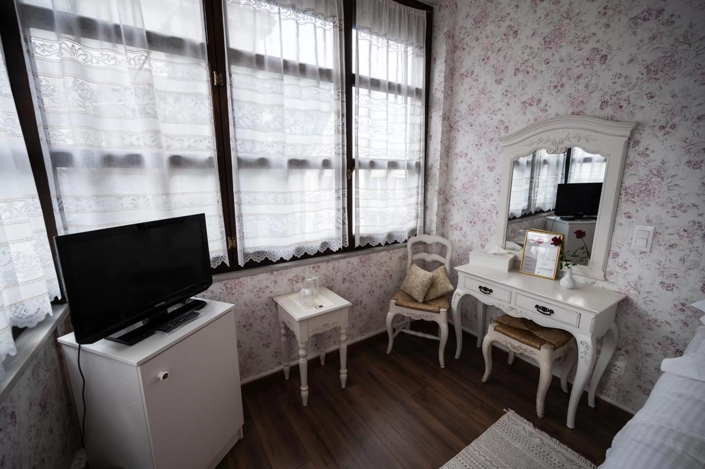 Boutique Hotel Anagennisis