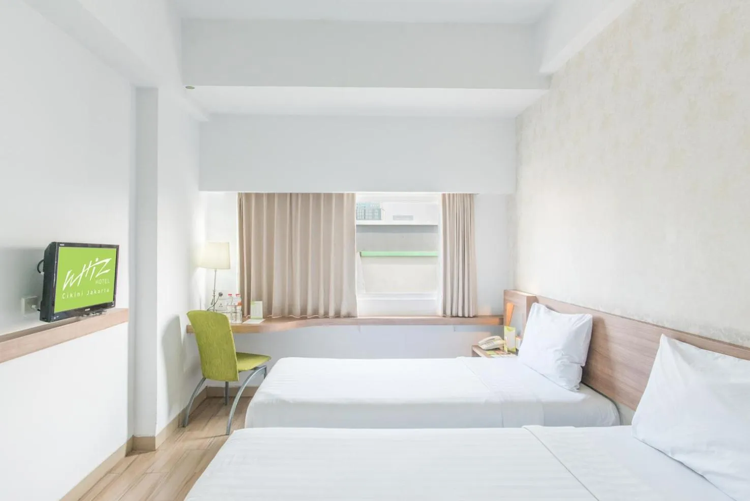 Bedroom, Bed in Whiz Hotel Cikini Jakarta