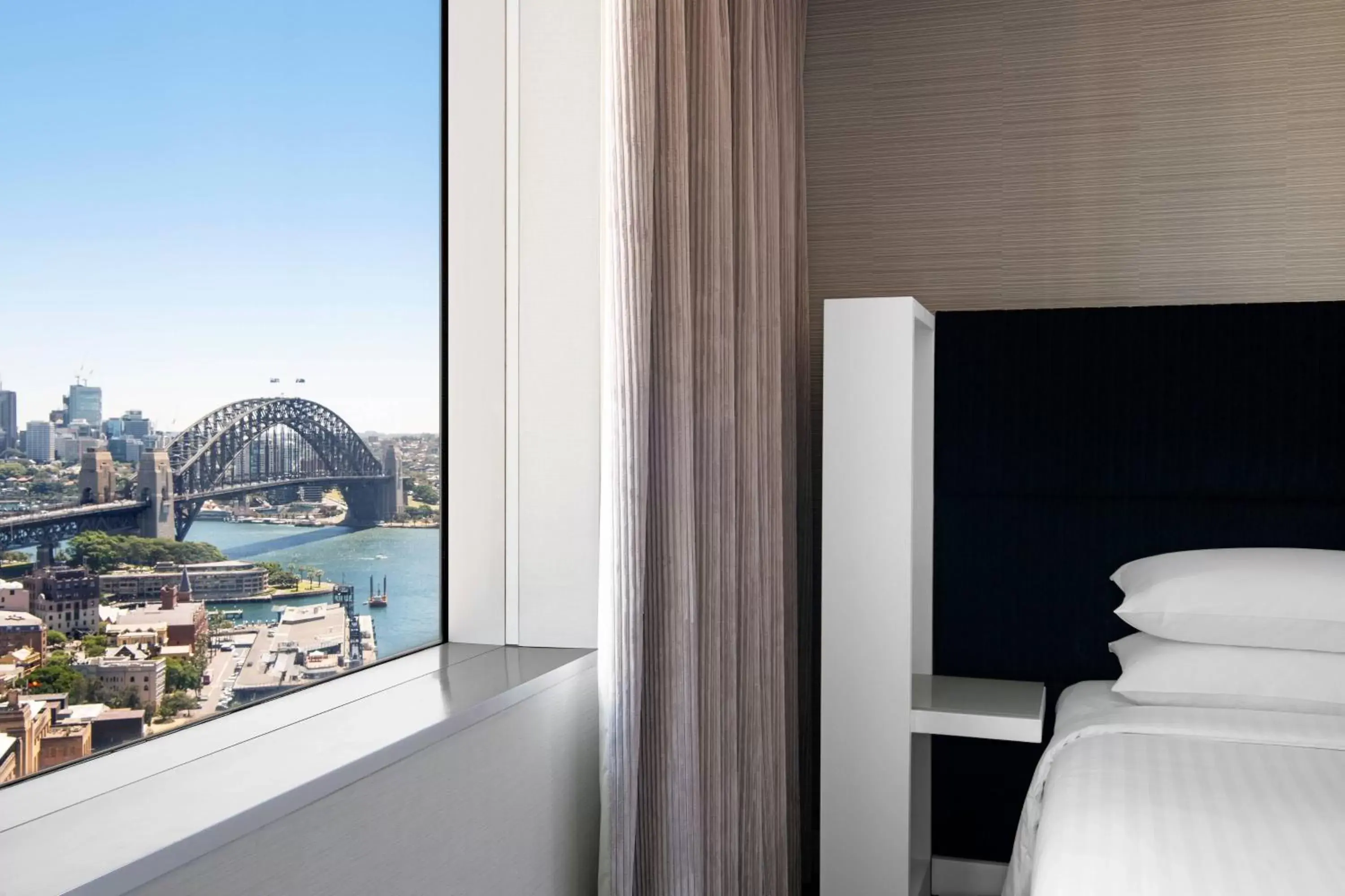 Guest room, 1 King Bed with Harbor Bridge View in Sydney Harbour Marriott Hotel at Circular Quay Guest room, 1 King Bed with Harbor Bridge View in Sydney Harbour Marriott Hotel at Circular Quay