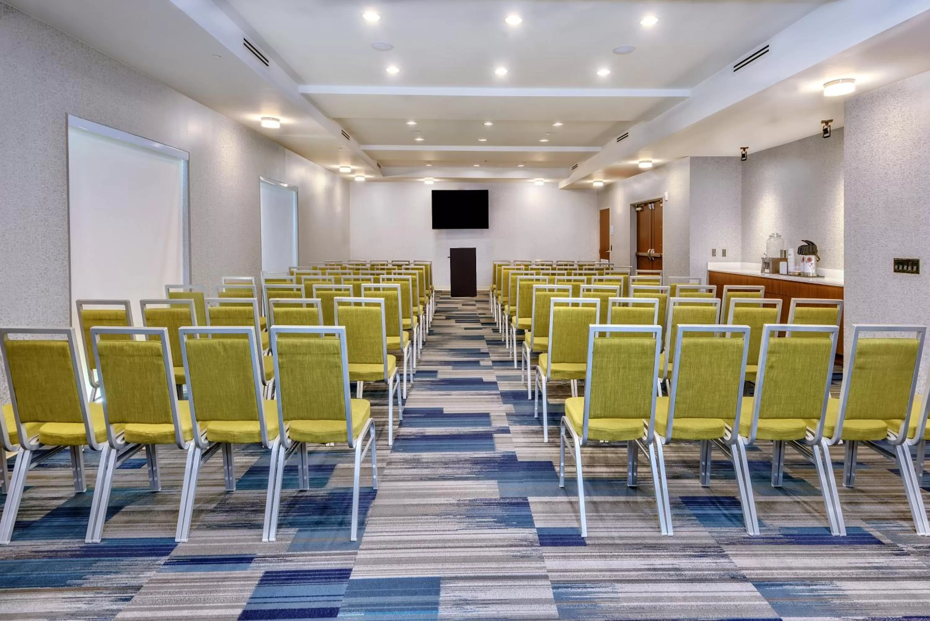 Meeting/conference room in Holiday Inn Express & Suites Round Rock - Austin N by IHG