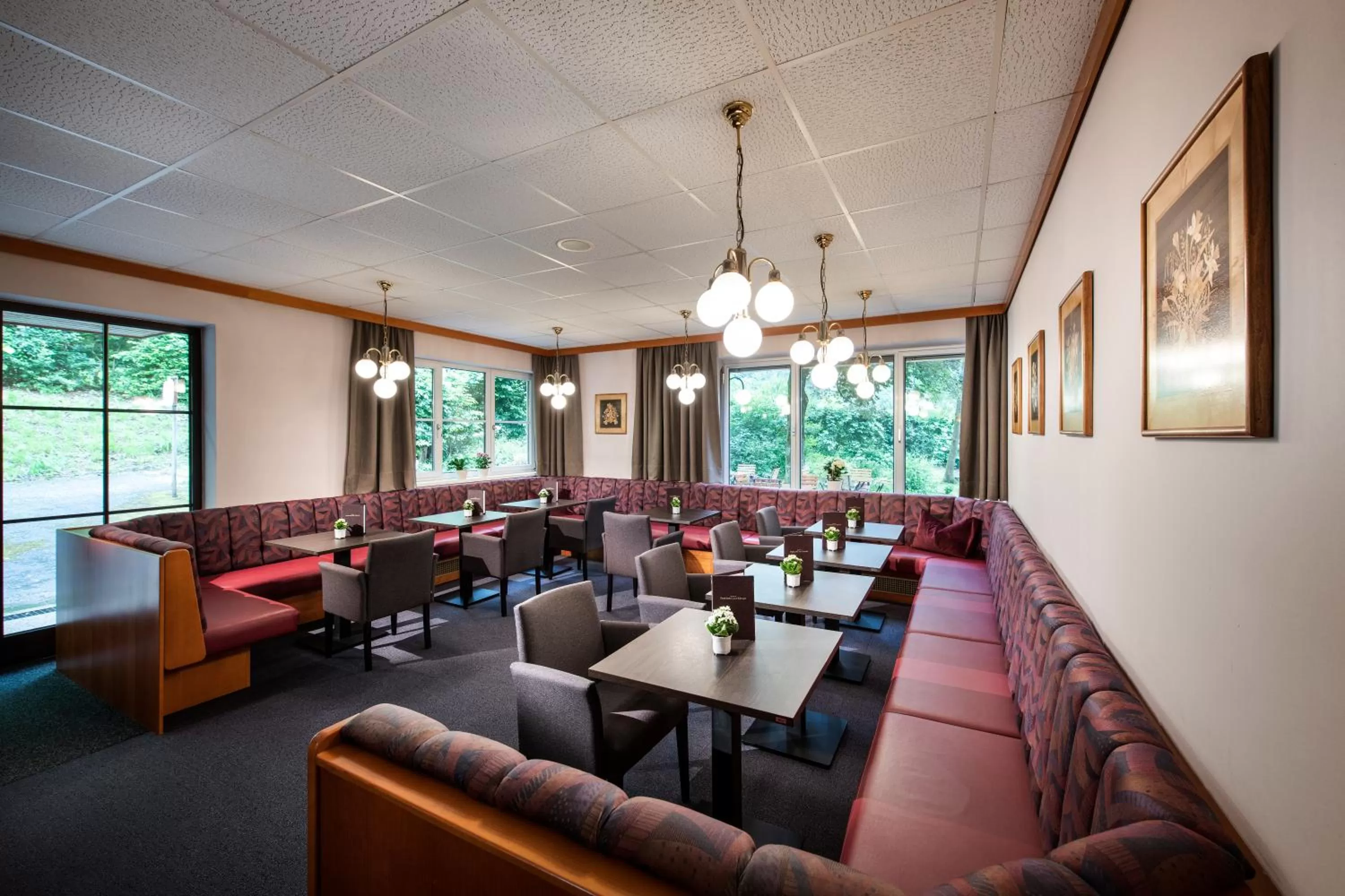 Restaurant/places to eat in Parkhotel zur Klause