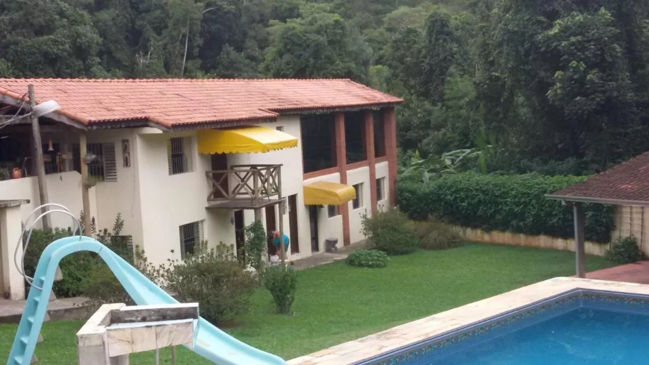 Property building, Swimming Pool in Abaete Pousada da Estancia