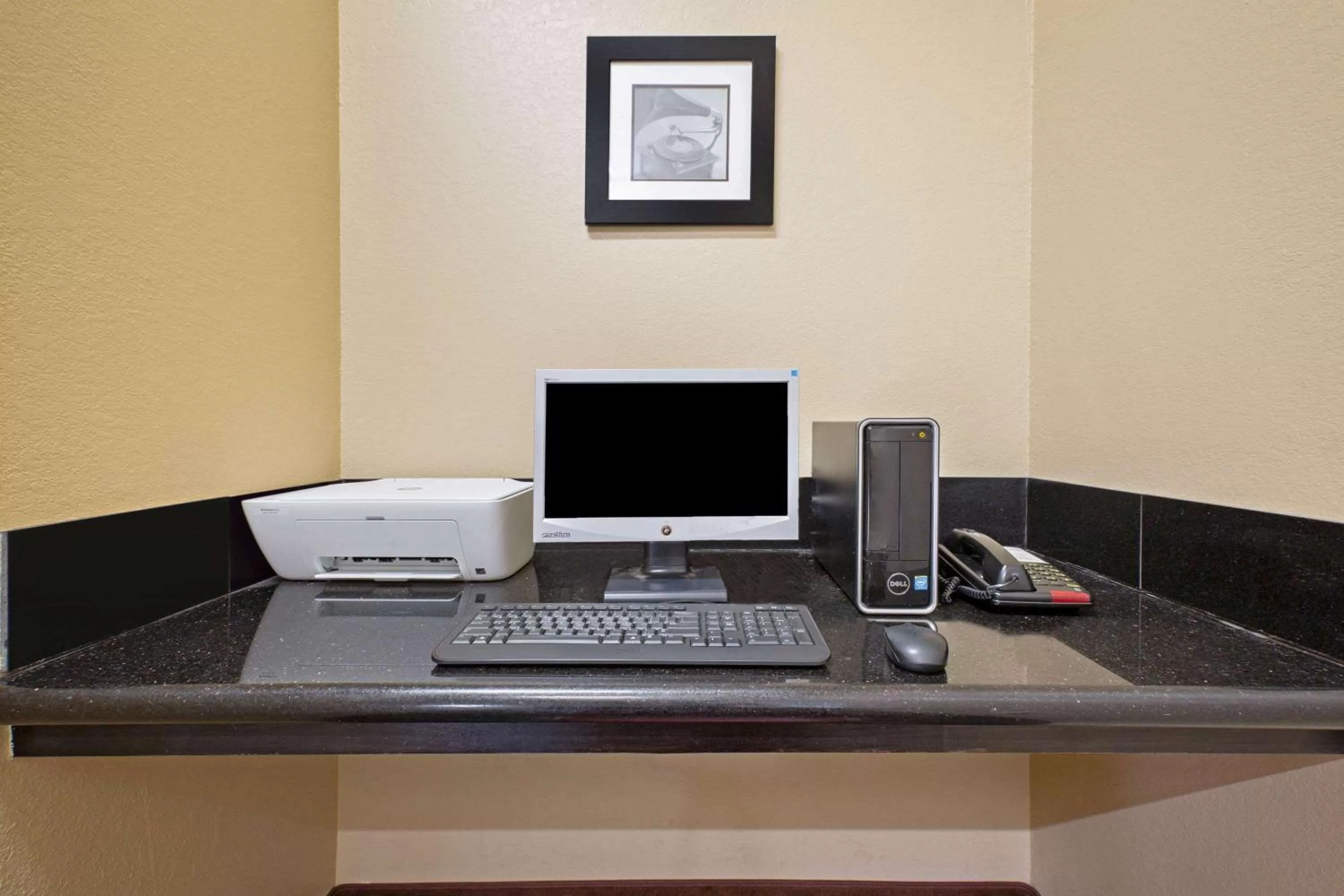 On site in La Quinta by Wyndham Pearland