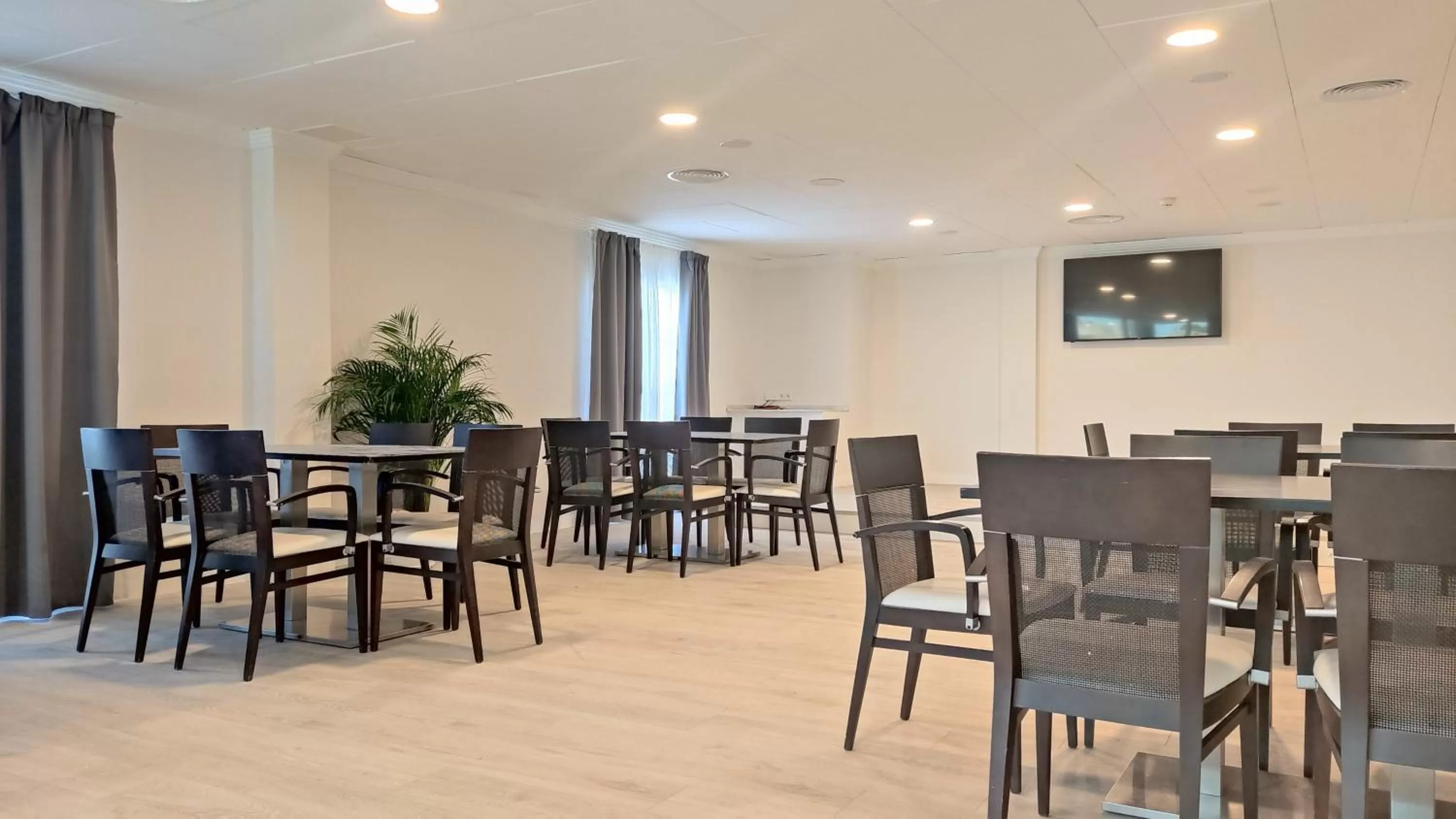 Business facilities in Smart Hotel La Sagra
