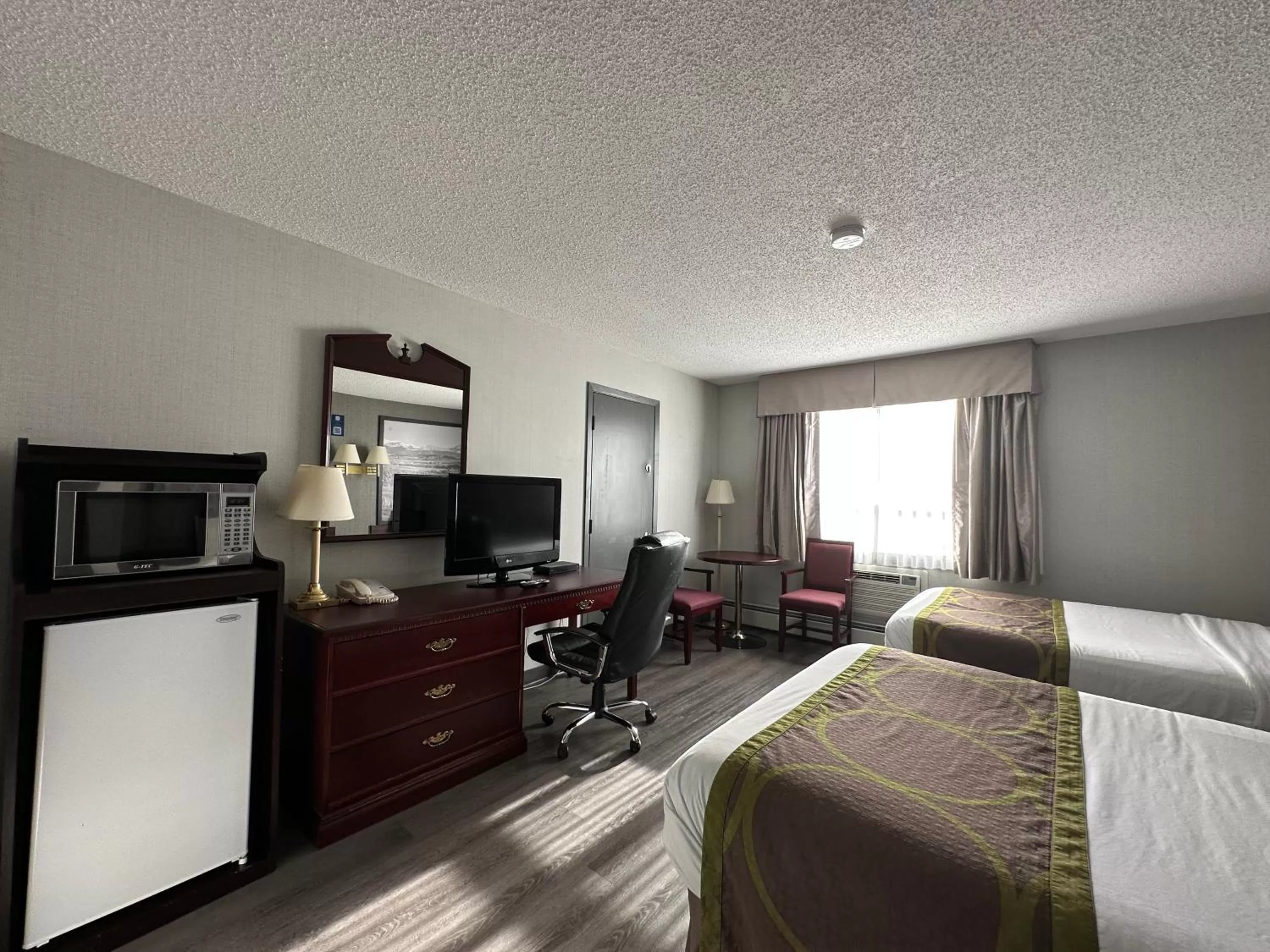 Bed in Super 8 by Wyndham Lethbridge