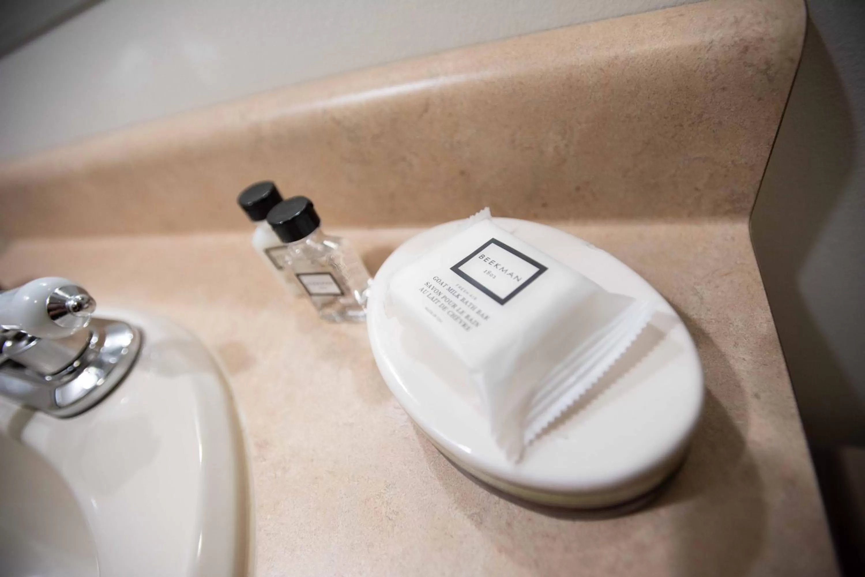 Decorative detail in Blue Spruce Motel