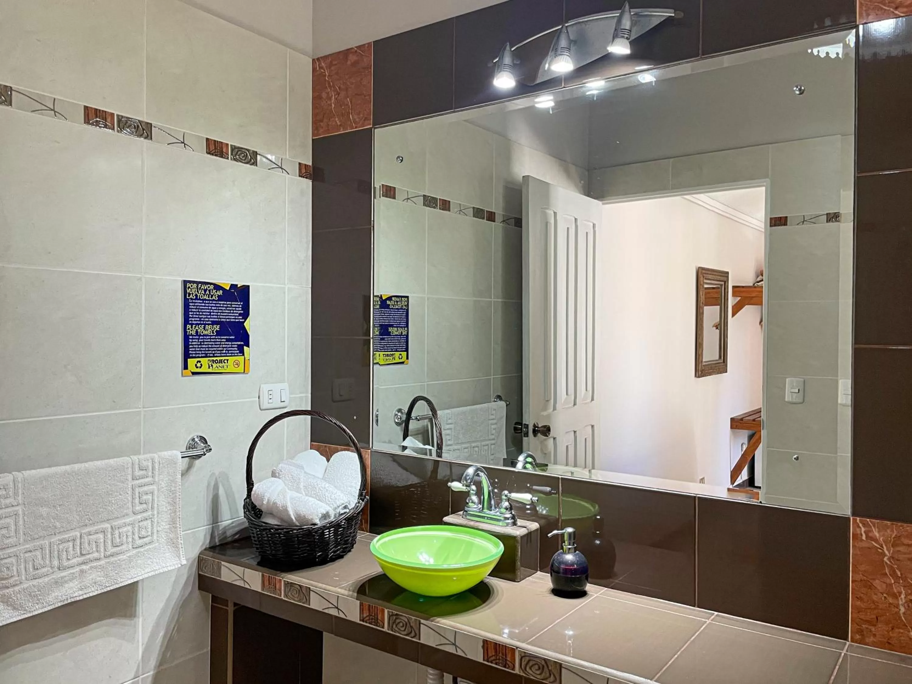 Hotel Ave del Paraíso