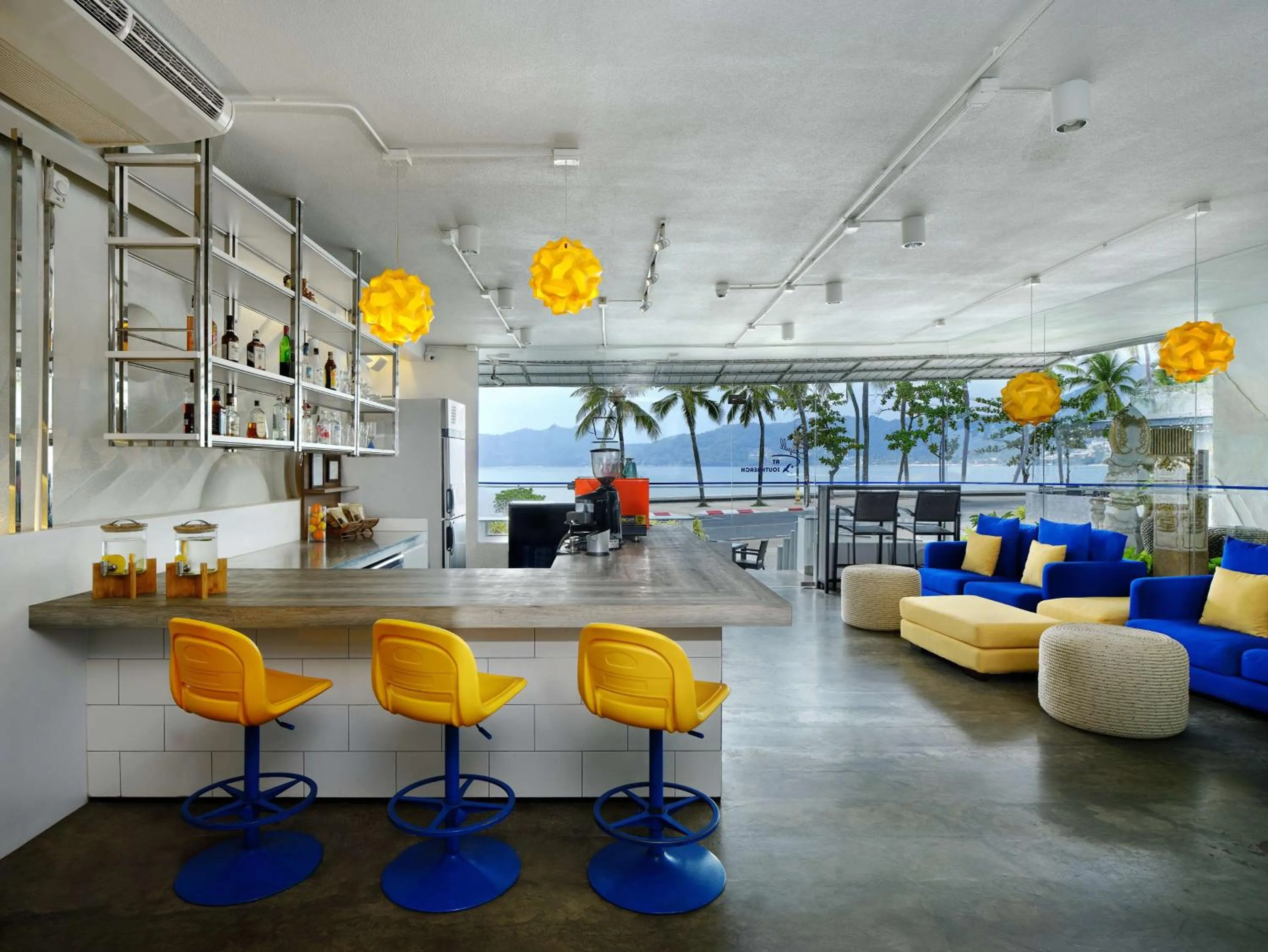 Restaurant/places to eat in Homm Bliss Southbeach Patong