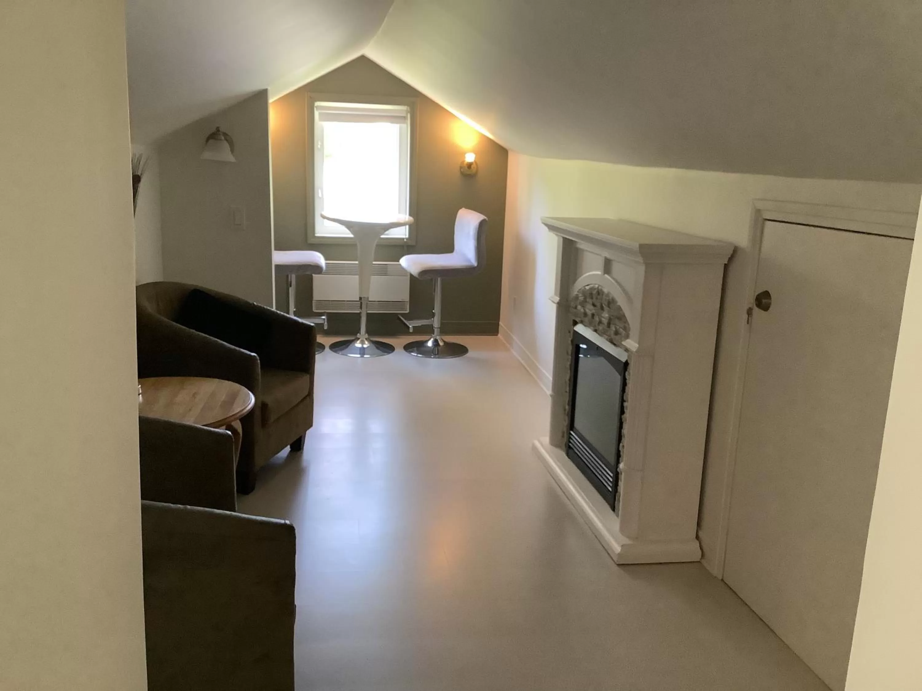 Seating Area in Les saisons du fleuve