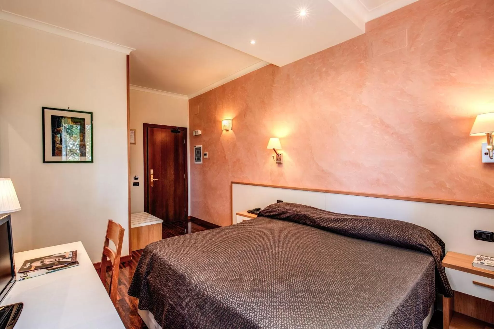 Photo of the whole room, Bed in Hotel Roma Tiburtina Metro