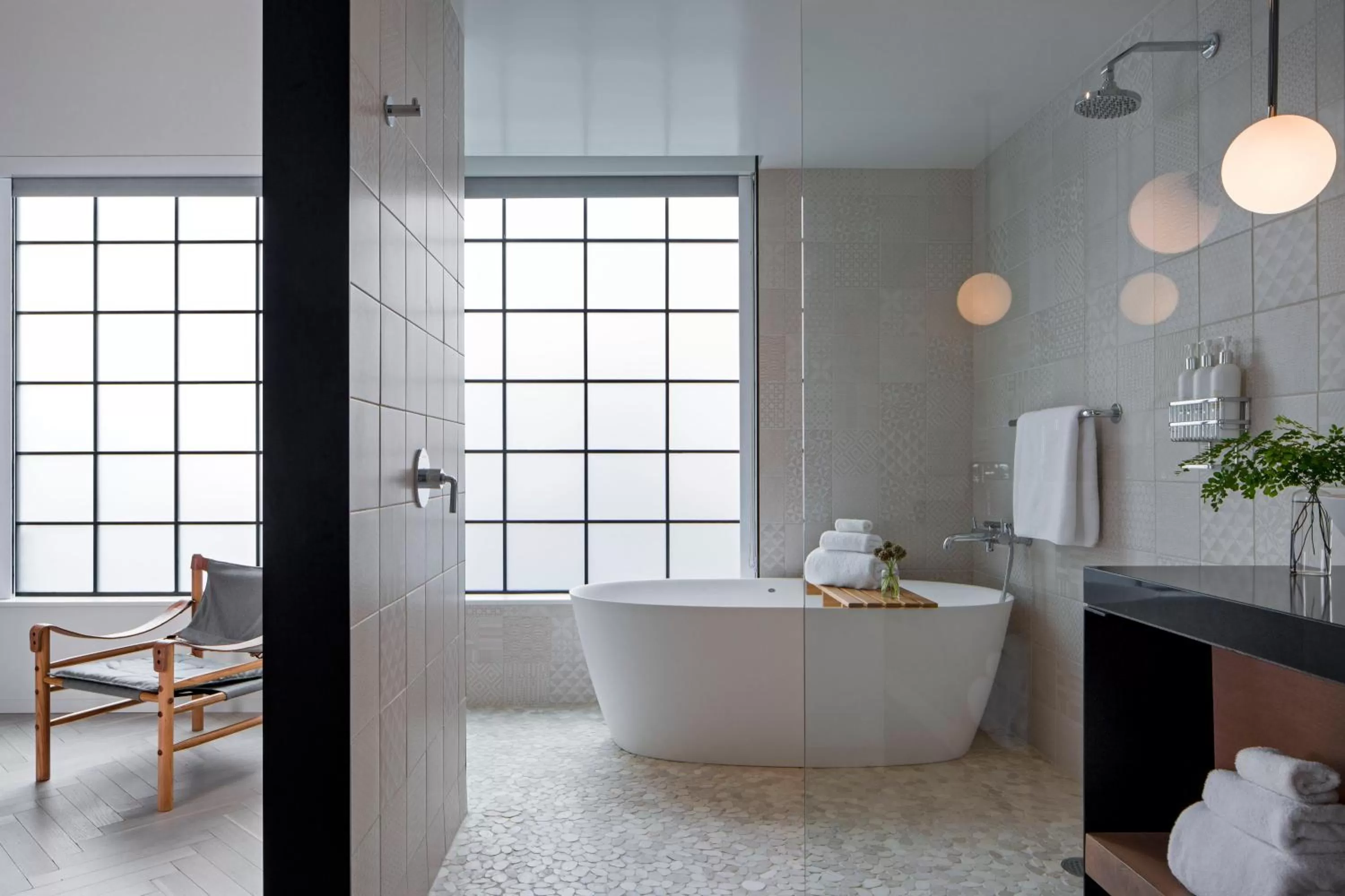 Bathroom in Kimpton La Peer Hotel West Hollywood by IHG