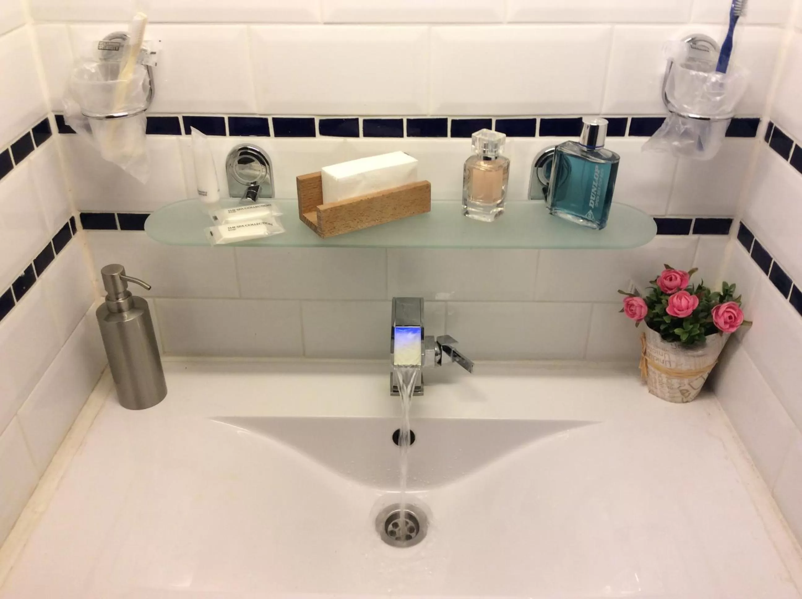 Photo of the whole room in Imagine My B&B