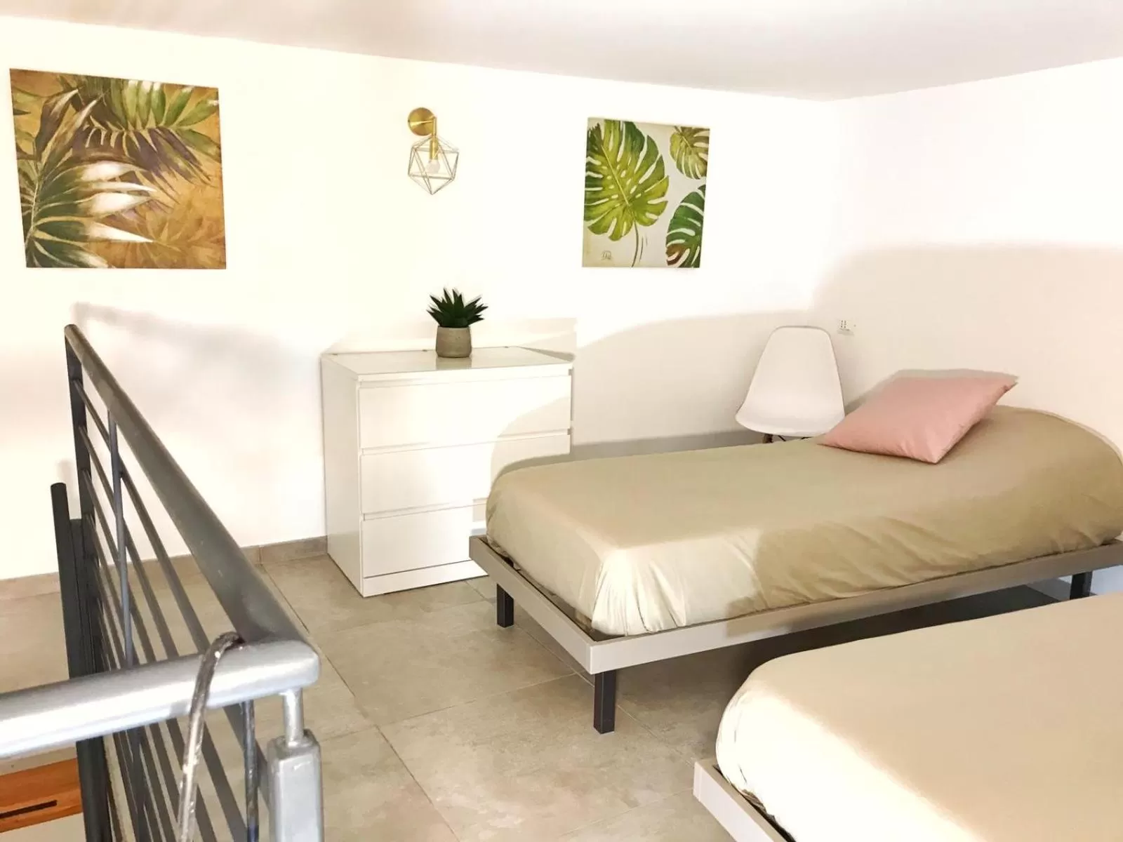 Photo of the whole room in B&B Salerno IN Centro