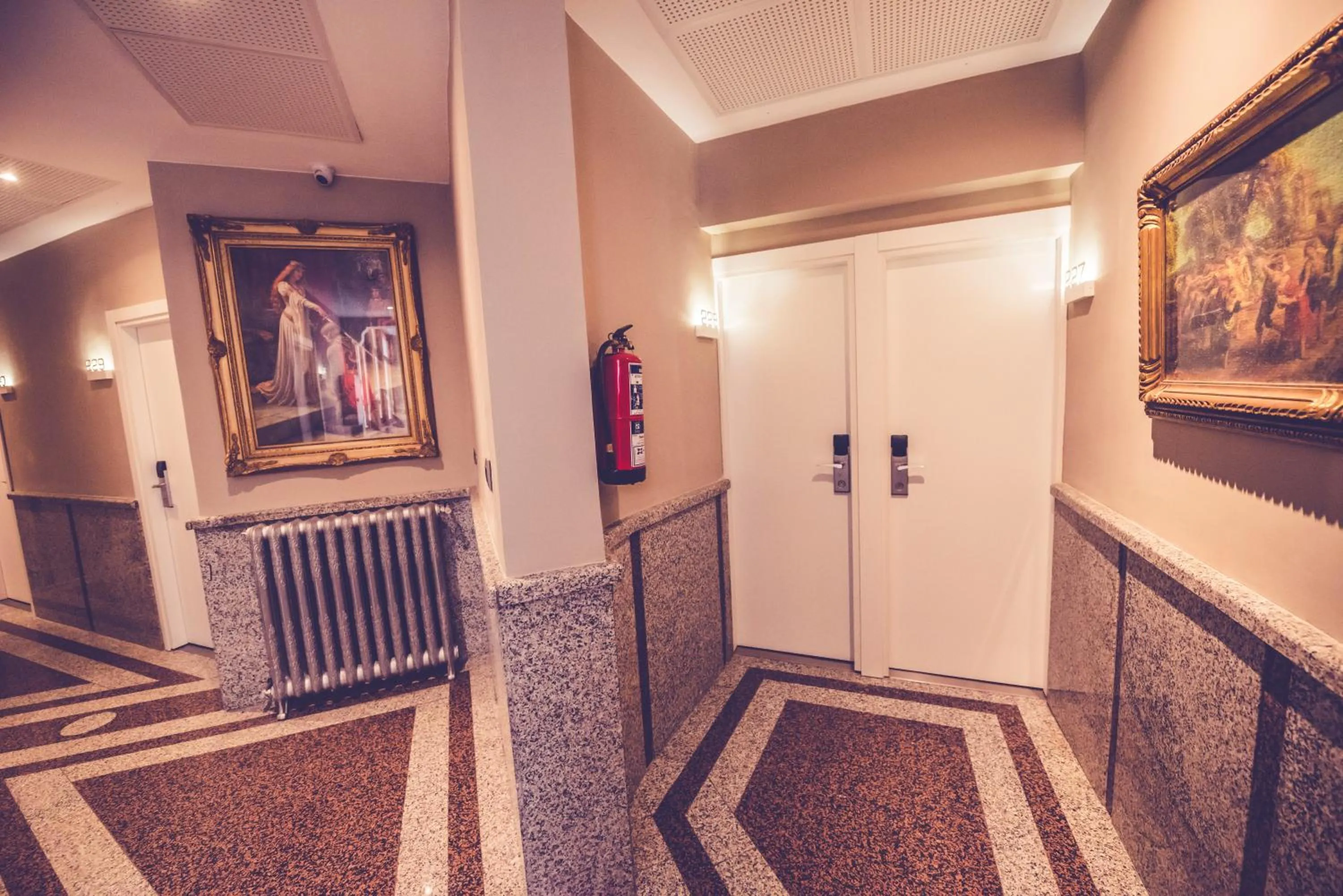 Property building in Hostal Marlasca