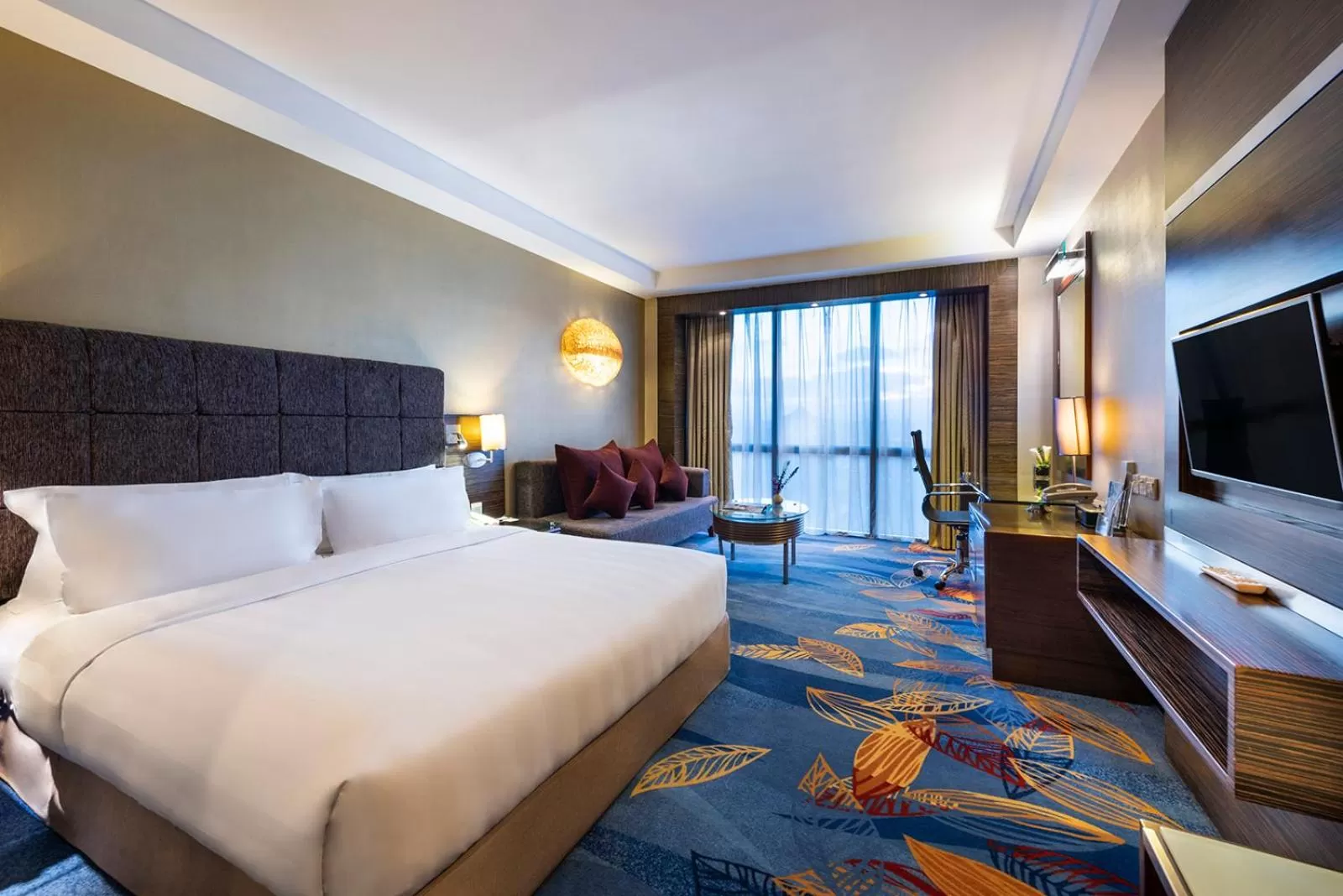 Photo of the whole room, Bed in Novotel Beijing Peace
