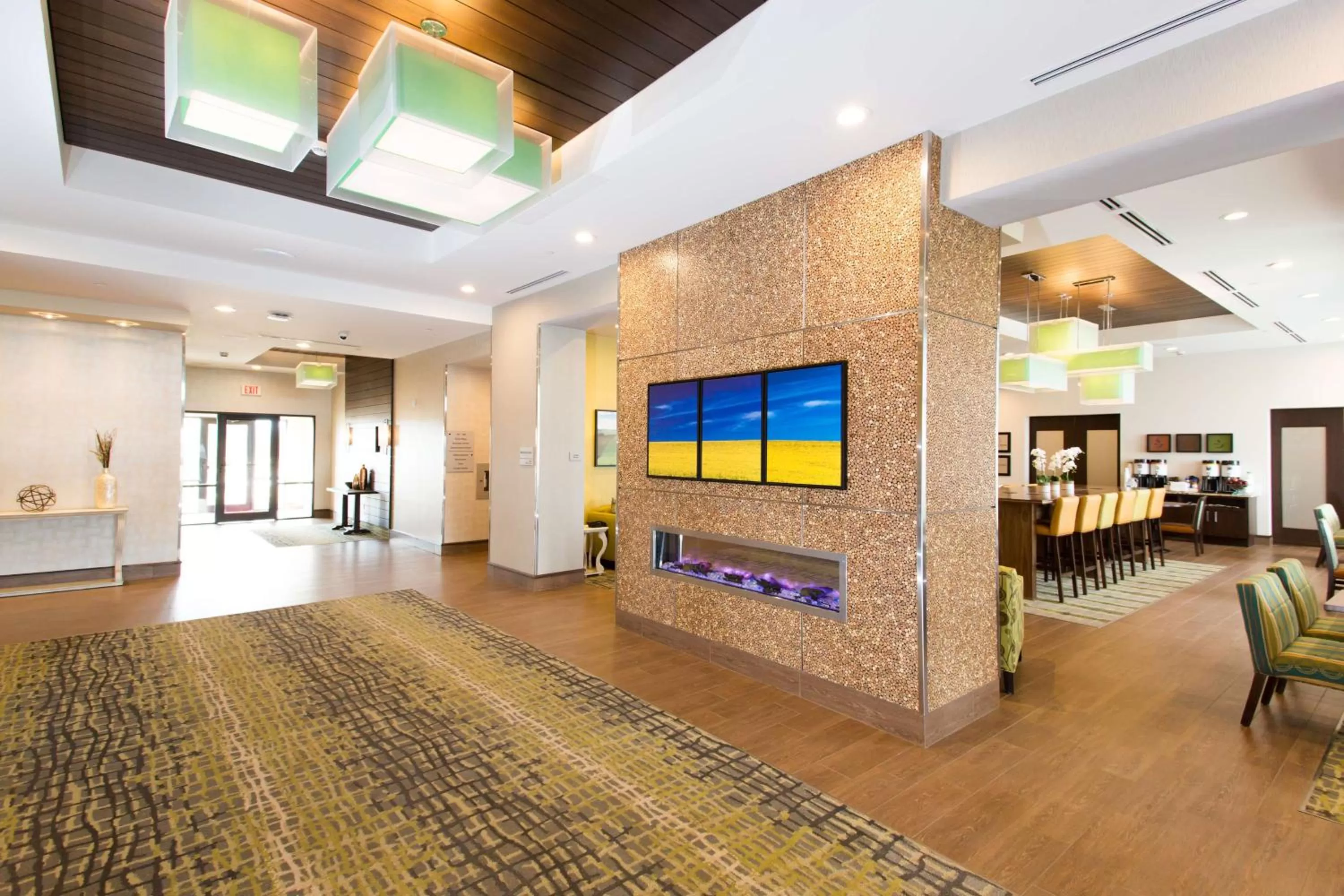 Lobby or reception in Hampton Inn by Hilton Lloydminster