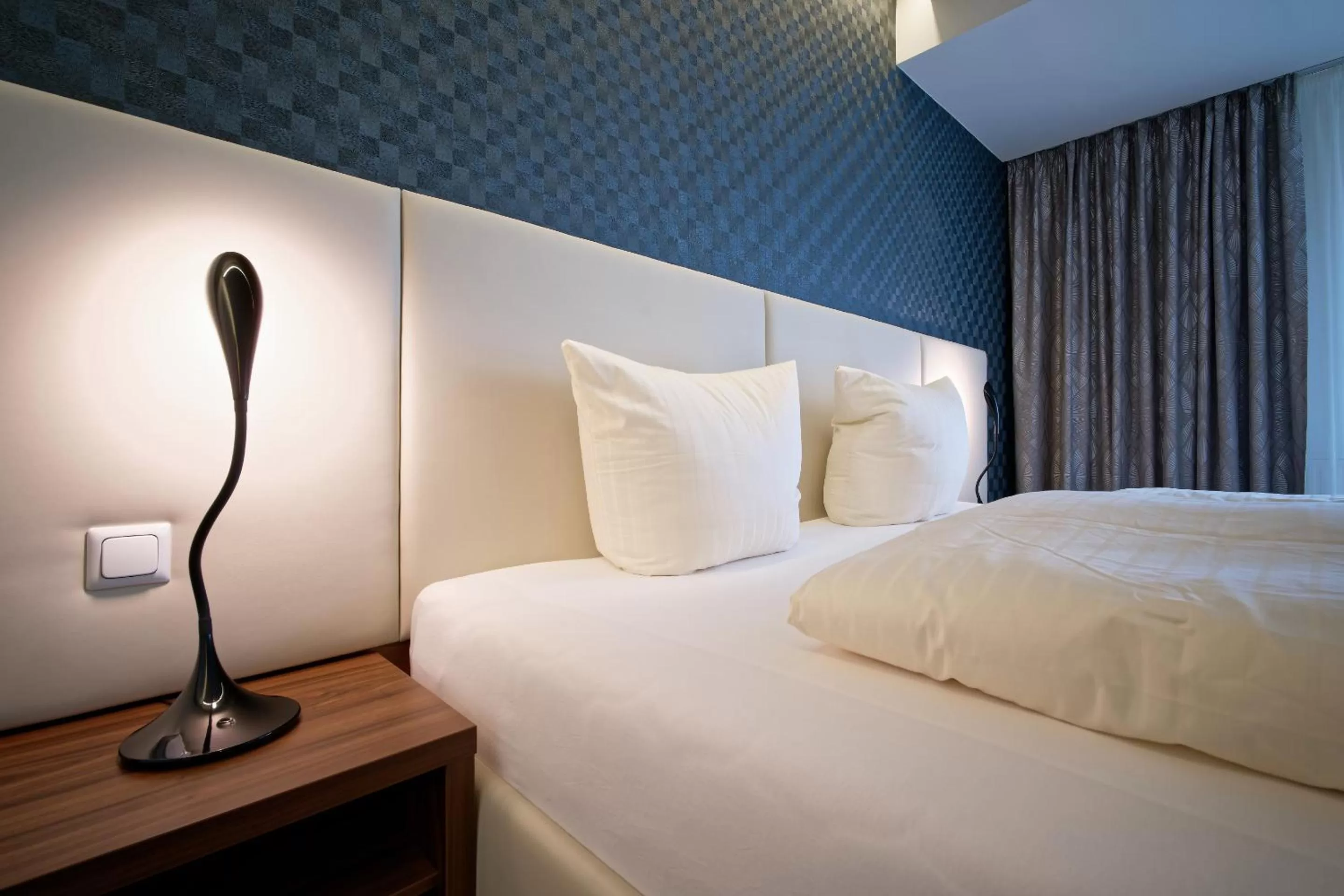 Photo of the whole room, Bed in Pension Laa Natura