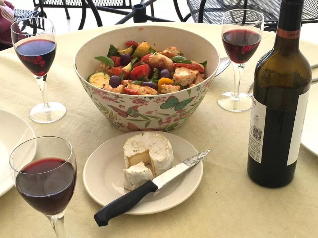 Food and drinks in Casa Deco Hotel Boutique