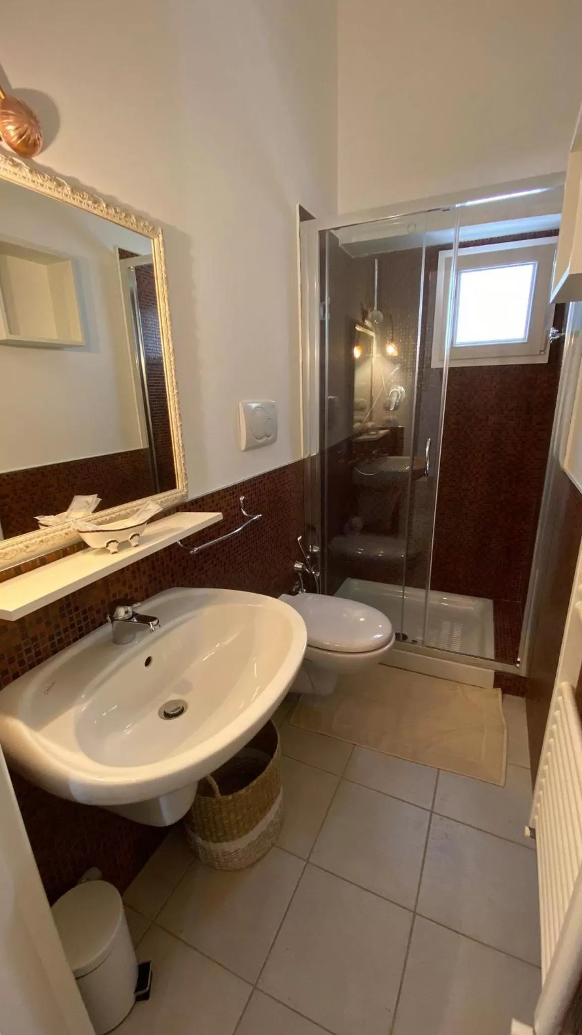 Shower in A Regola D'Arte Dimora