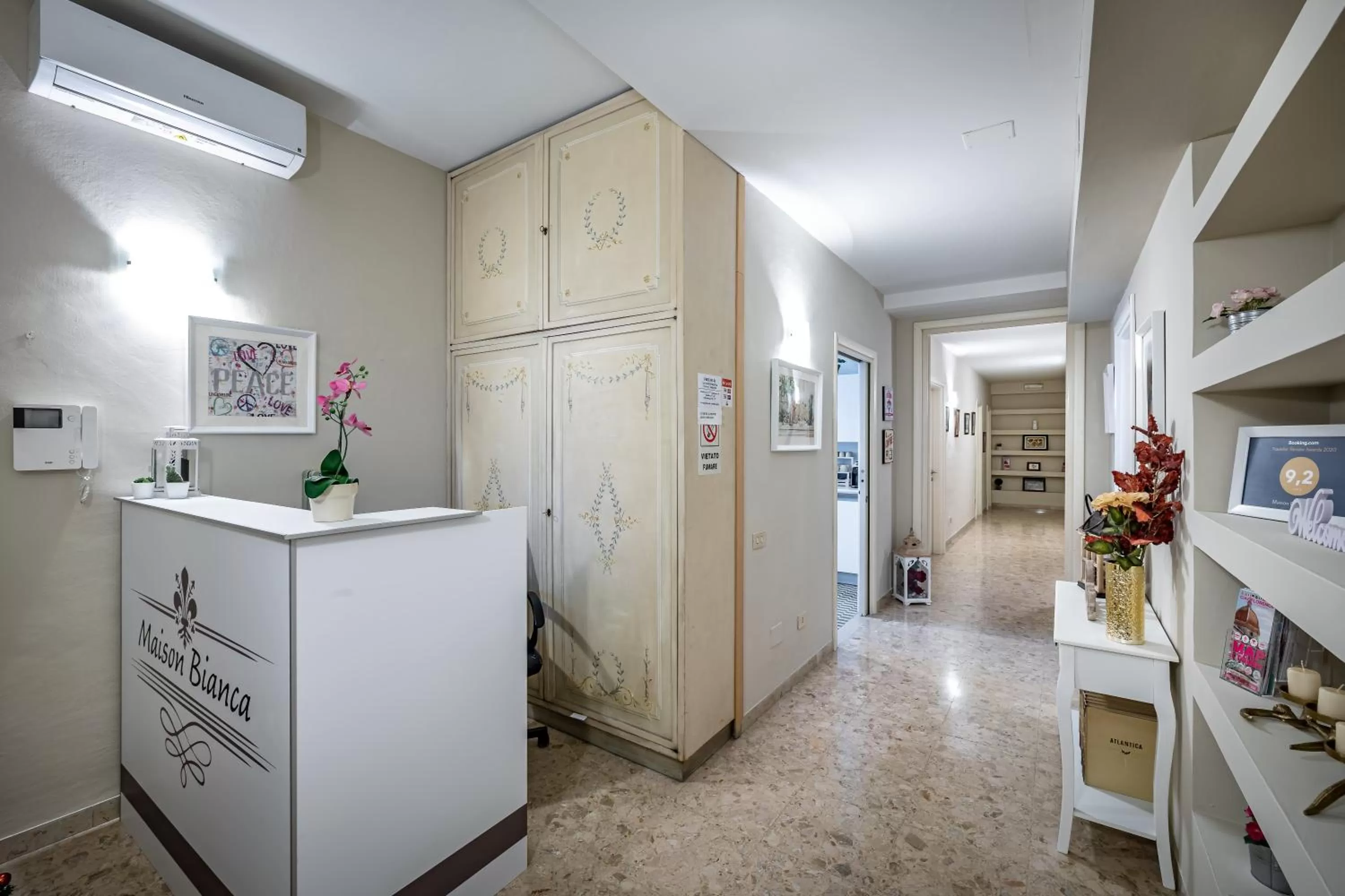 wardrobe in Maison Bianca B&B