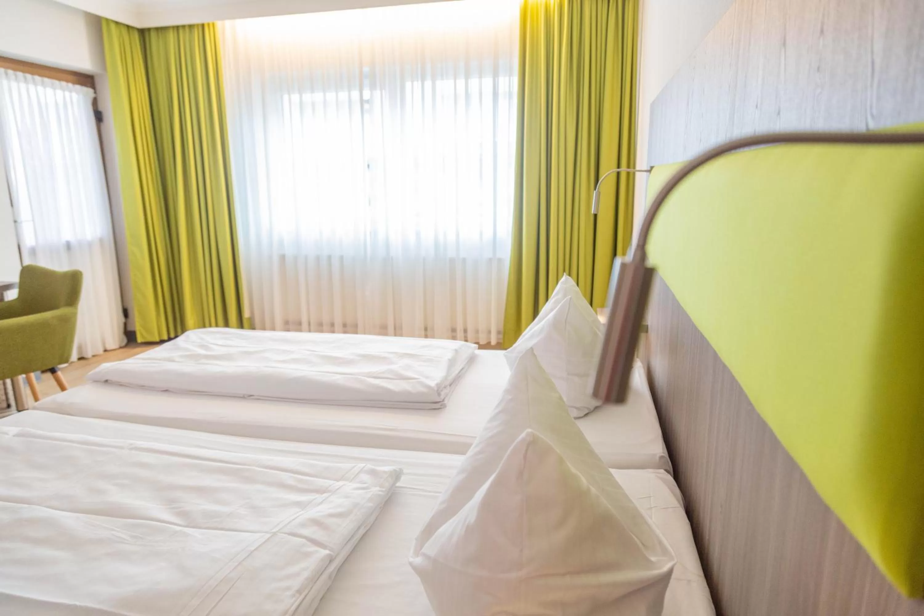 Photo of the whole room, Bed in Das Ebertor - Hotel & Hostel