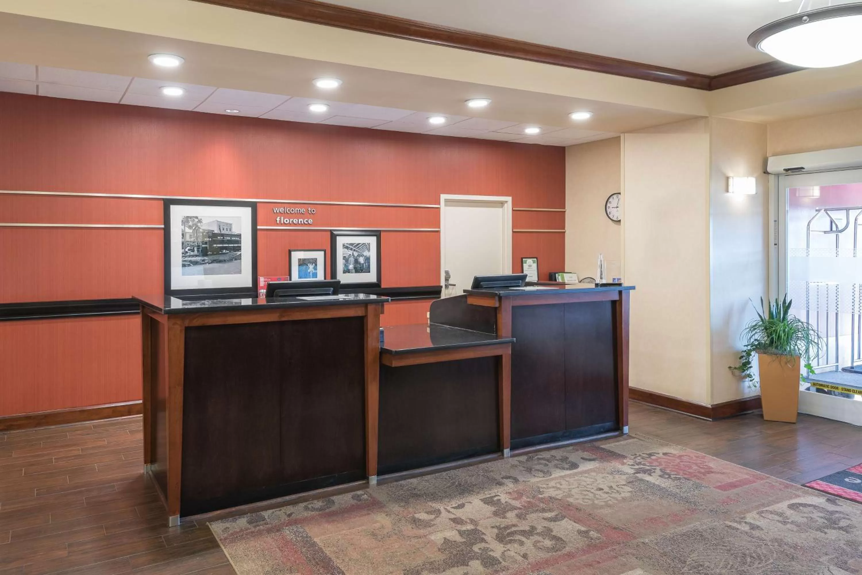 Lobby or reception in Hampton Inn & Suites Florence-North-I-95