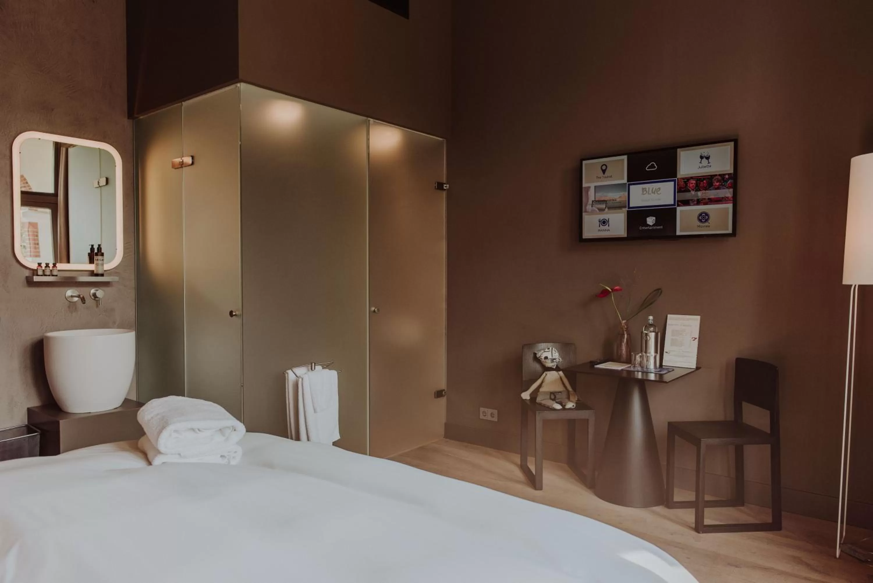 Bed in Boutique Hotel Blue - Quality Lodgings