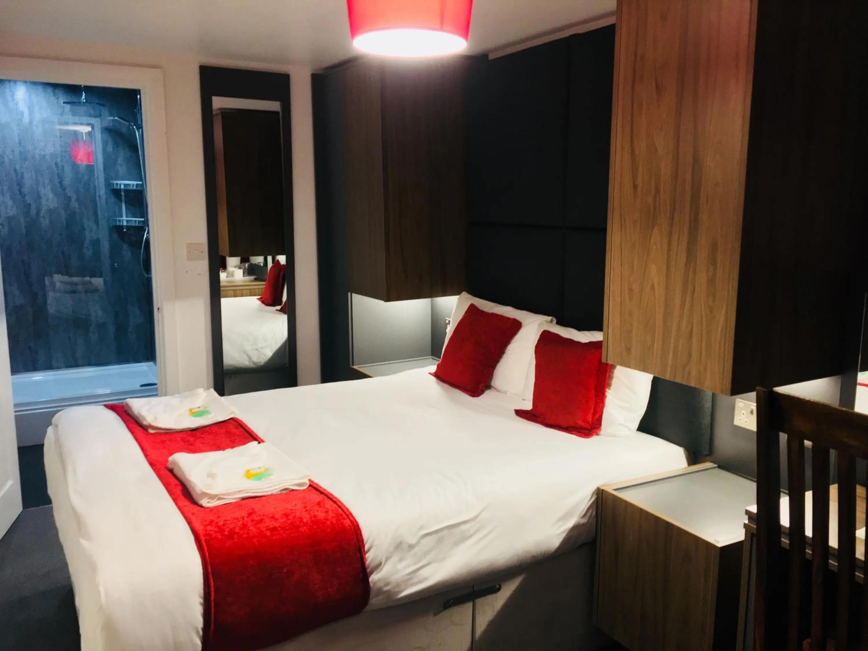 Bedroom, Bed in Hotel Express Newcastle Gateshead