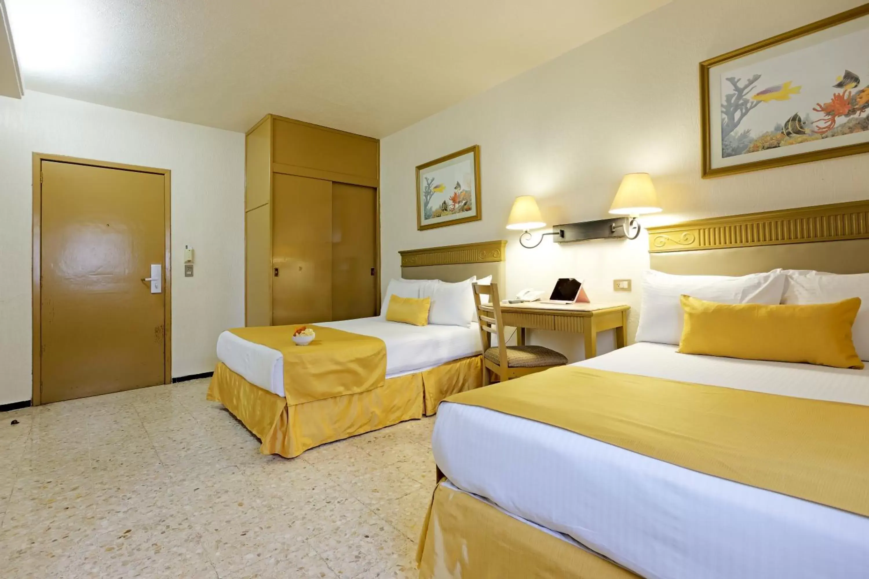 Standard Double Room in Hotel Olmeca Plaza Standard Double Room in Hotel Olmeca Plaza