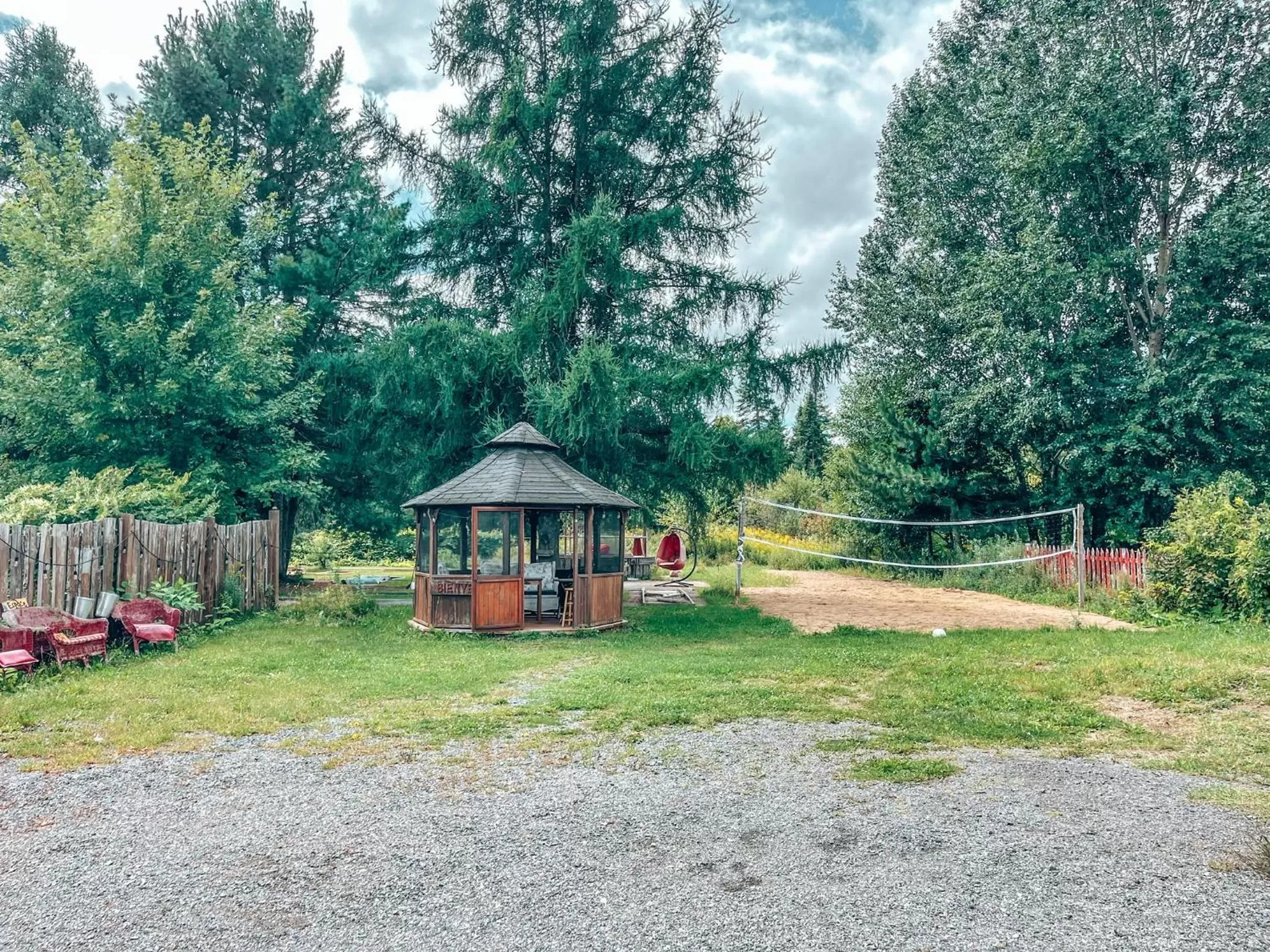 Garden in Gîte B&B du Village