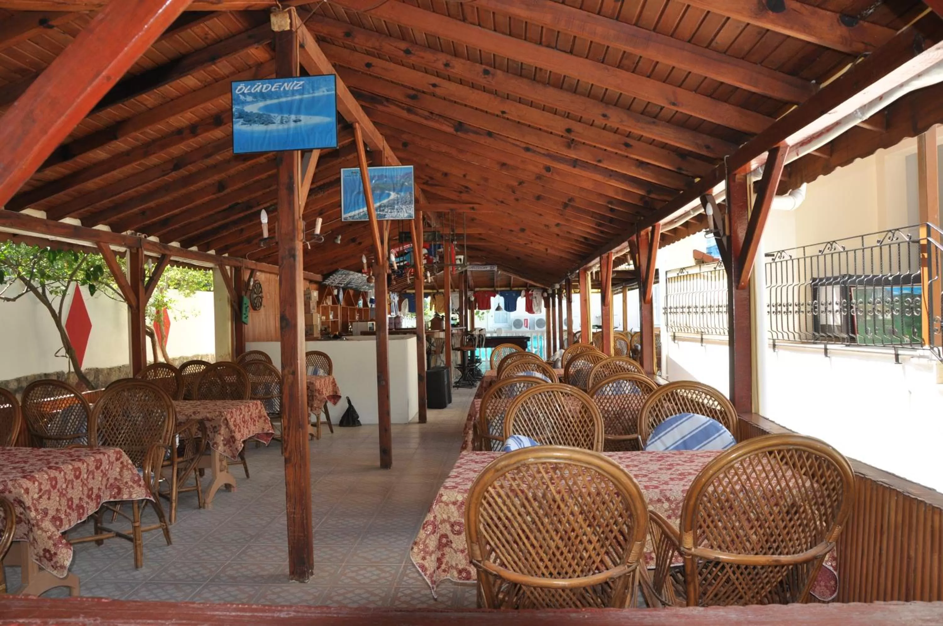 Restaurant/places to eat in Tayfun Apart Hotel