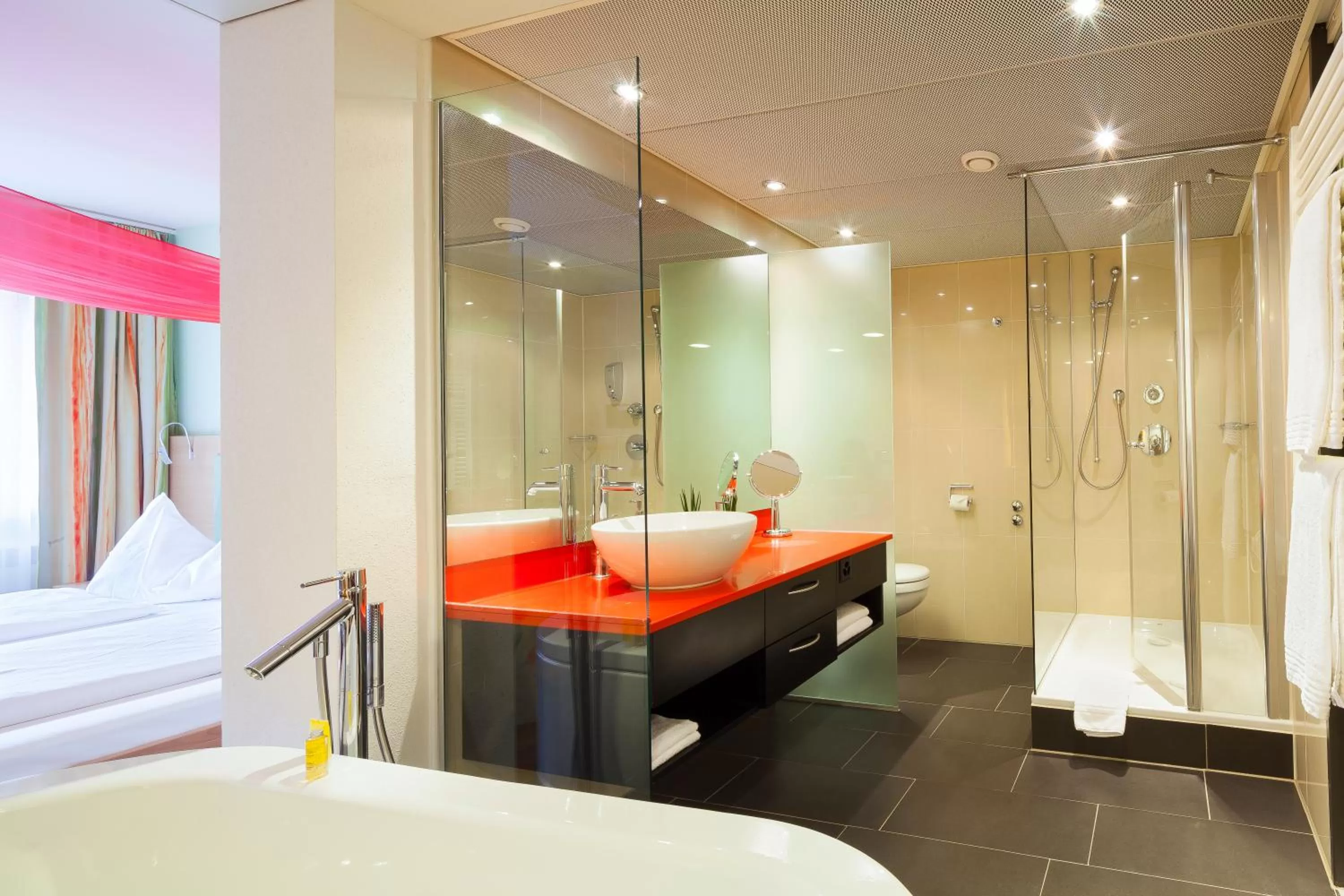 Bathroom in Ramada by Wyndham Baden Hotel du Parc