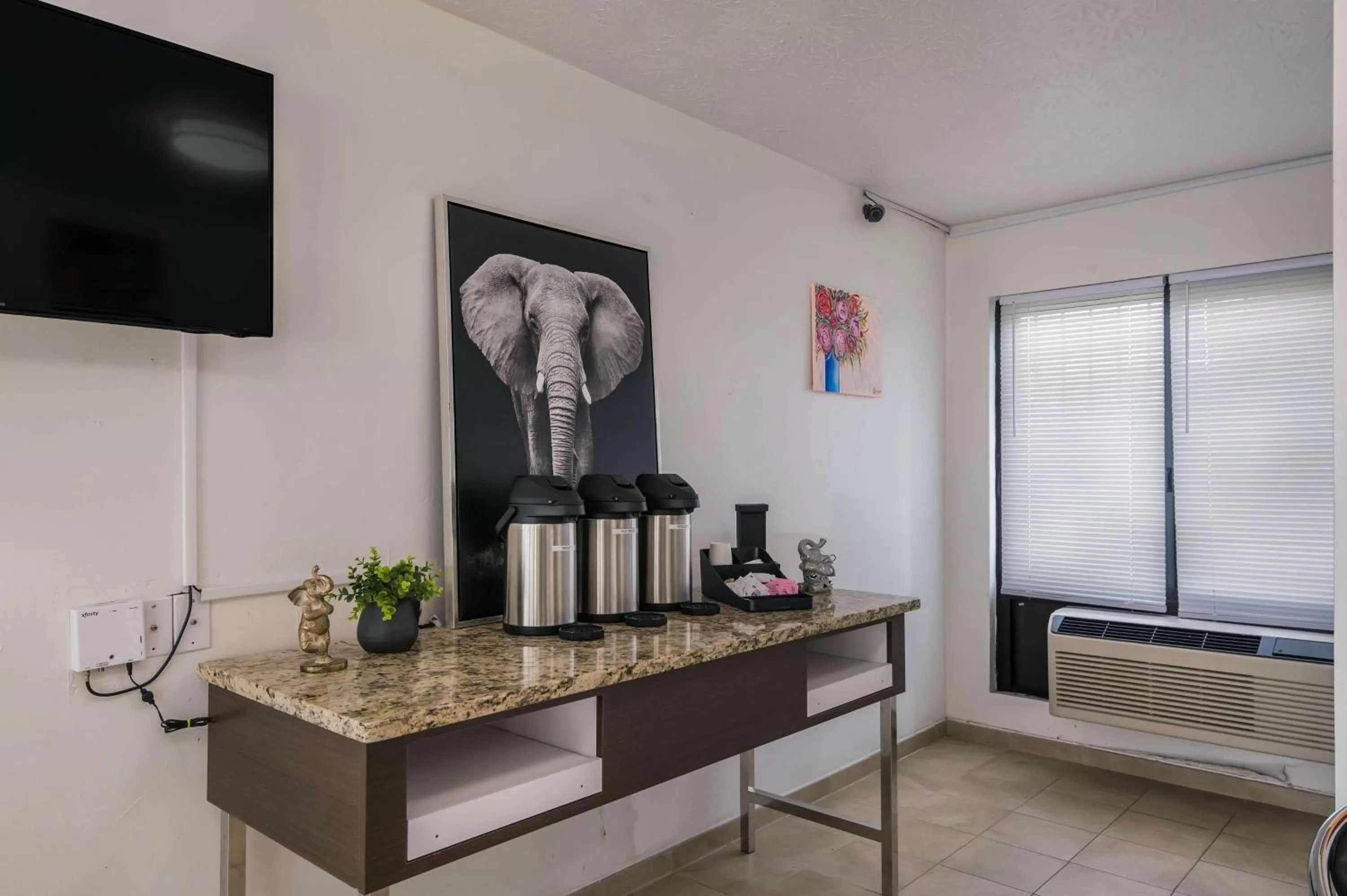 Restaurant/places to eat in Motel 6-Attalla, AL