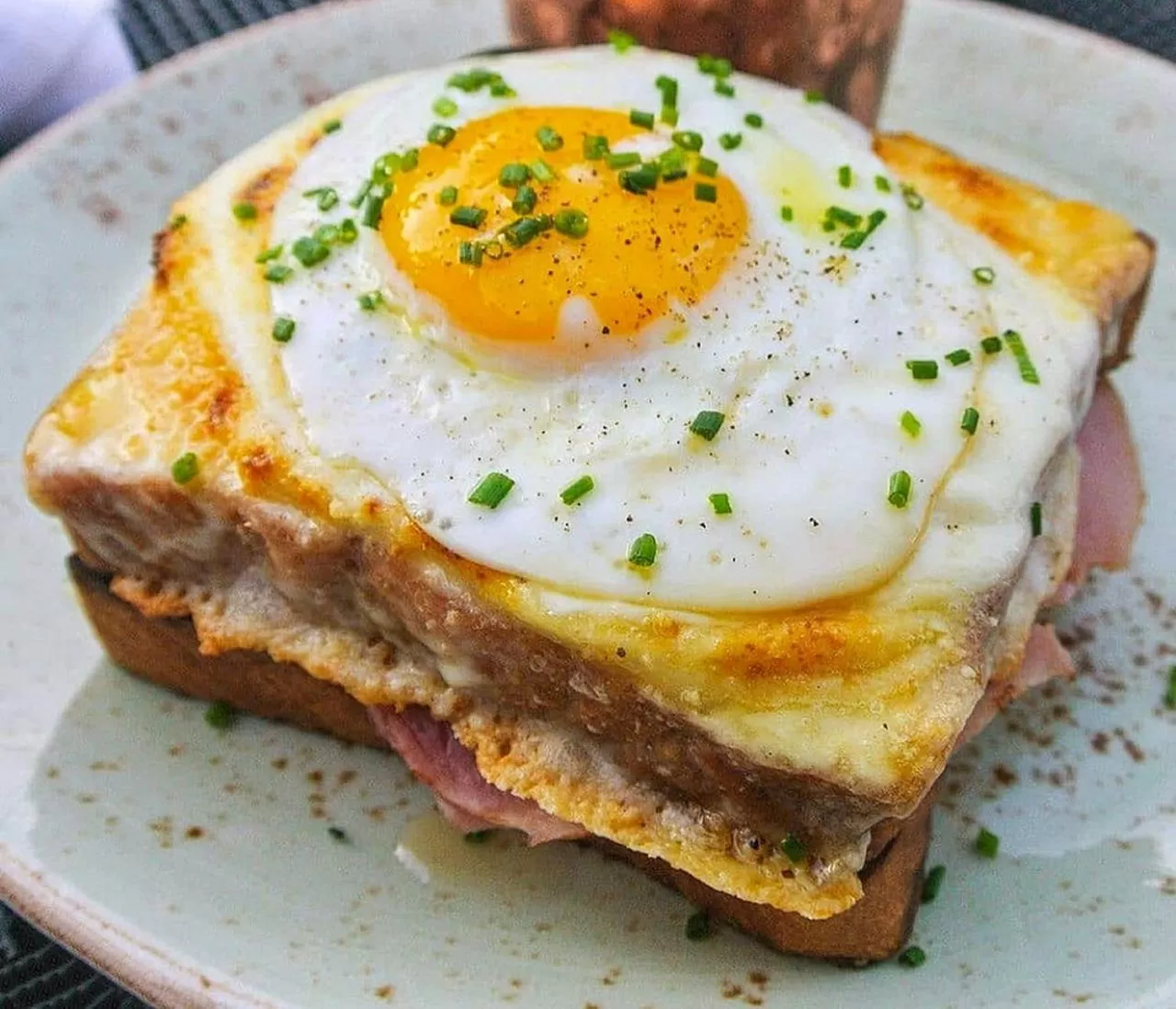 Breakfast in Hotel Triton