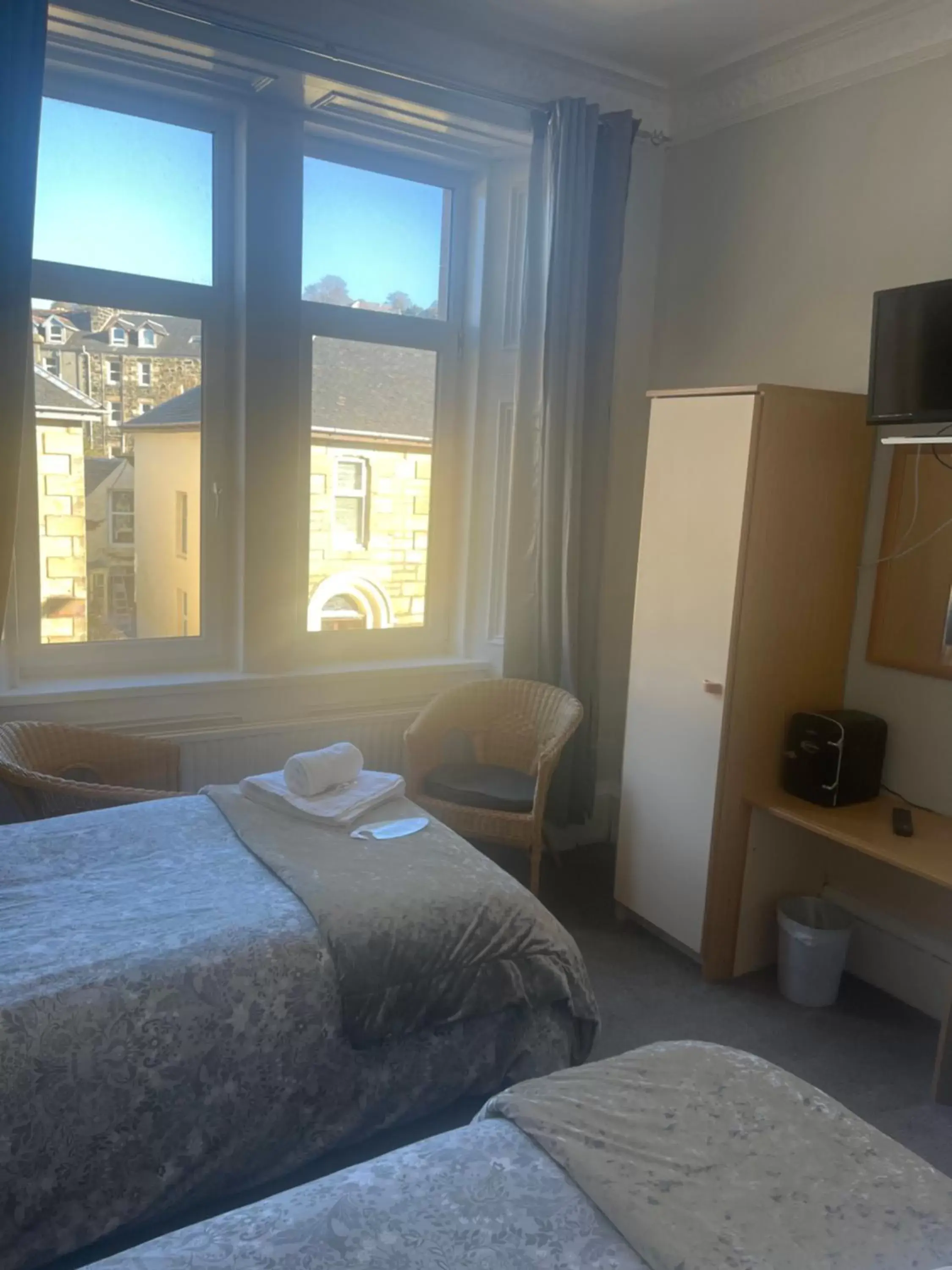 Twin Room in DunMoore Guesthouse Twin Room in DunMoore Guesthouse