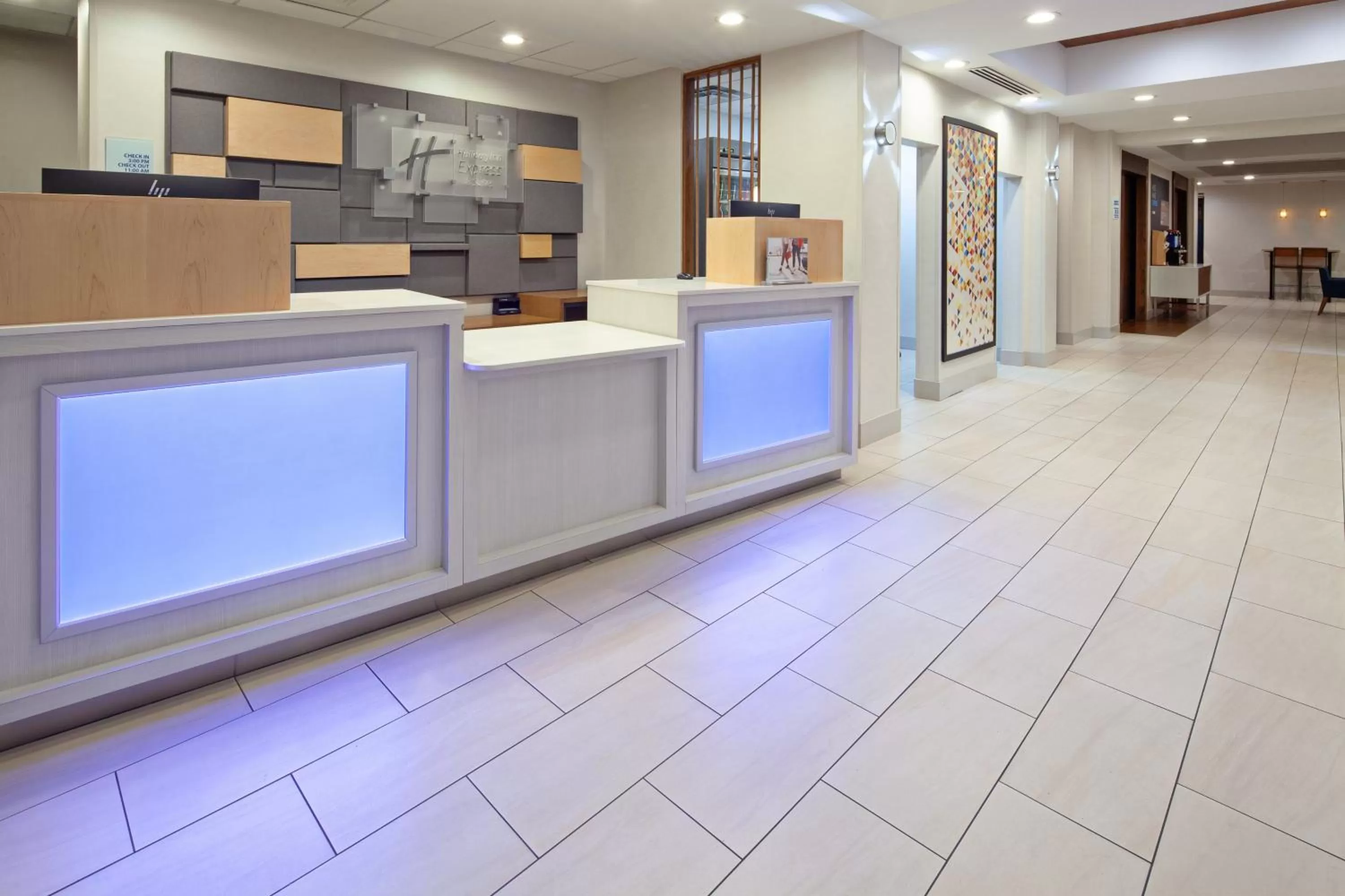 Property building in Holiday Inn Express & Suites Clovis Fresno Area by IHG