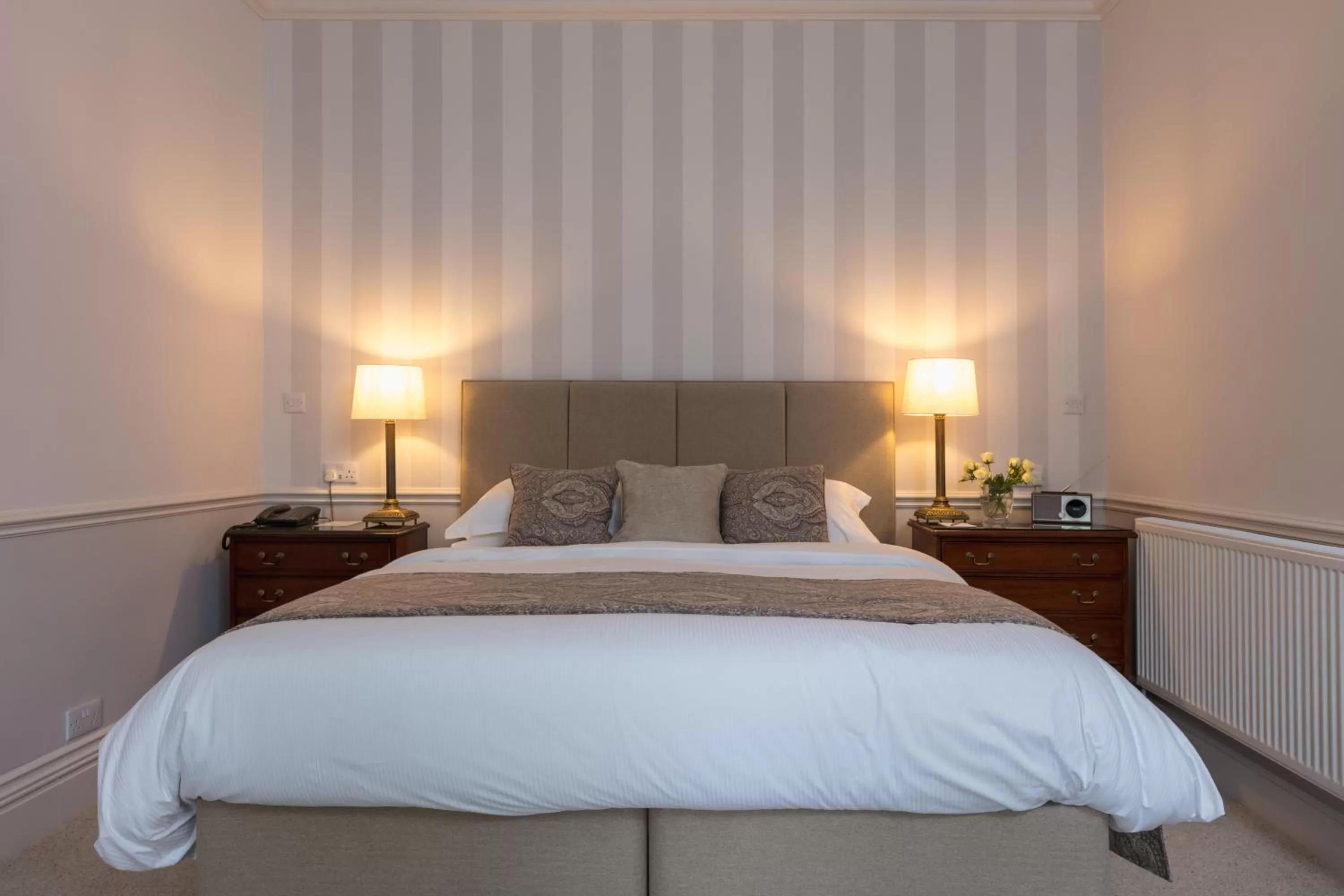 Bed in Farlam Hall Hotel & Restaurant