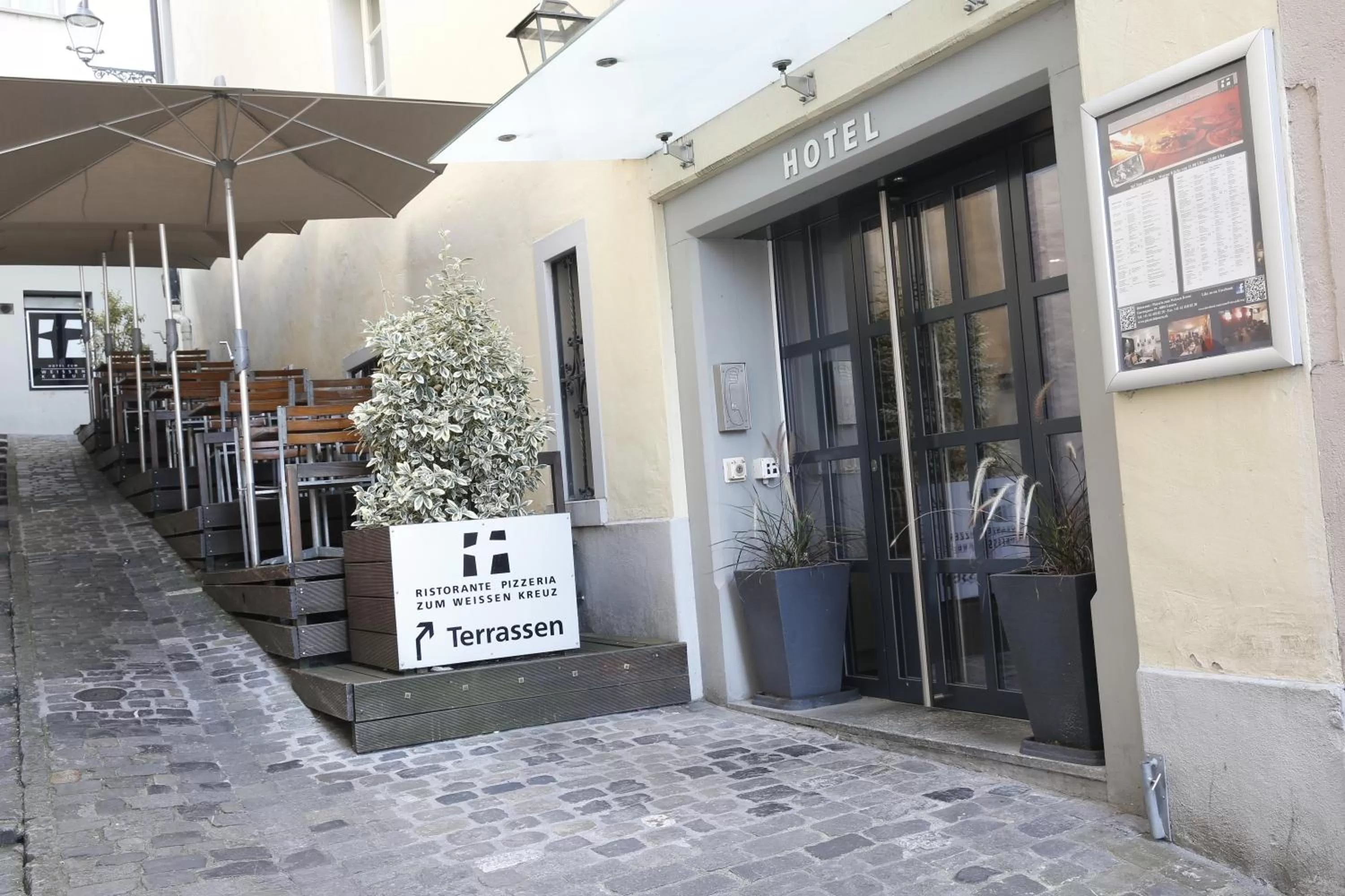 Restaurant/places to eat in Boutique Hotel Weisses Kreuz - Adult only Hotel