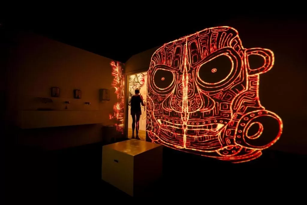 Bathroom in Tantalo Hotel - Kitchen - Roofbar