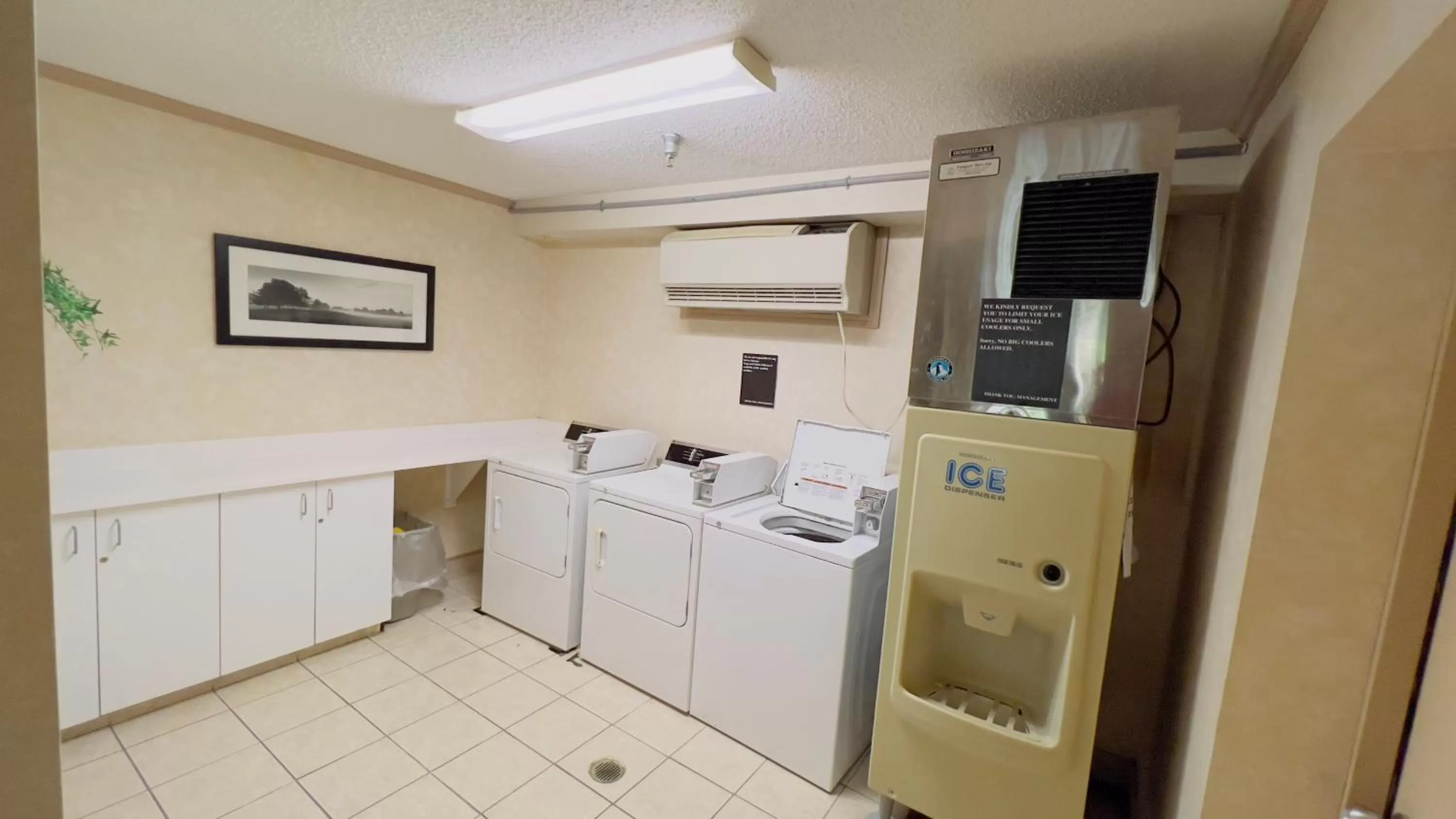 laundry in Super 8 by Wyndham Maumee Perrysburg Toledo Area