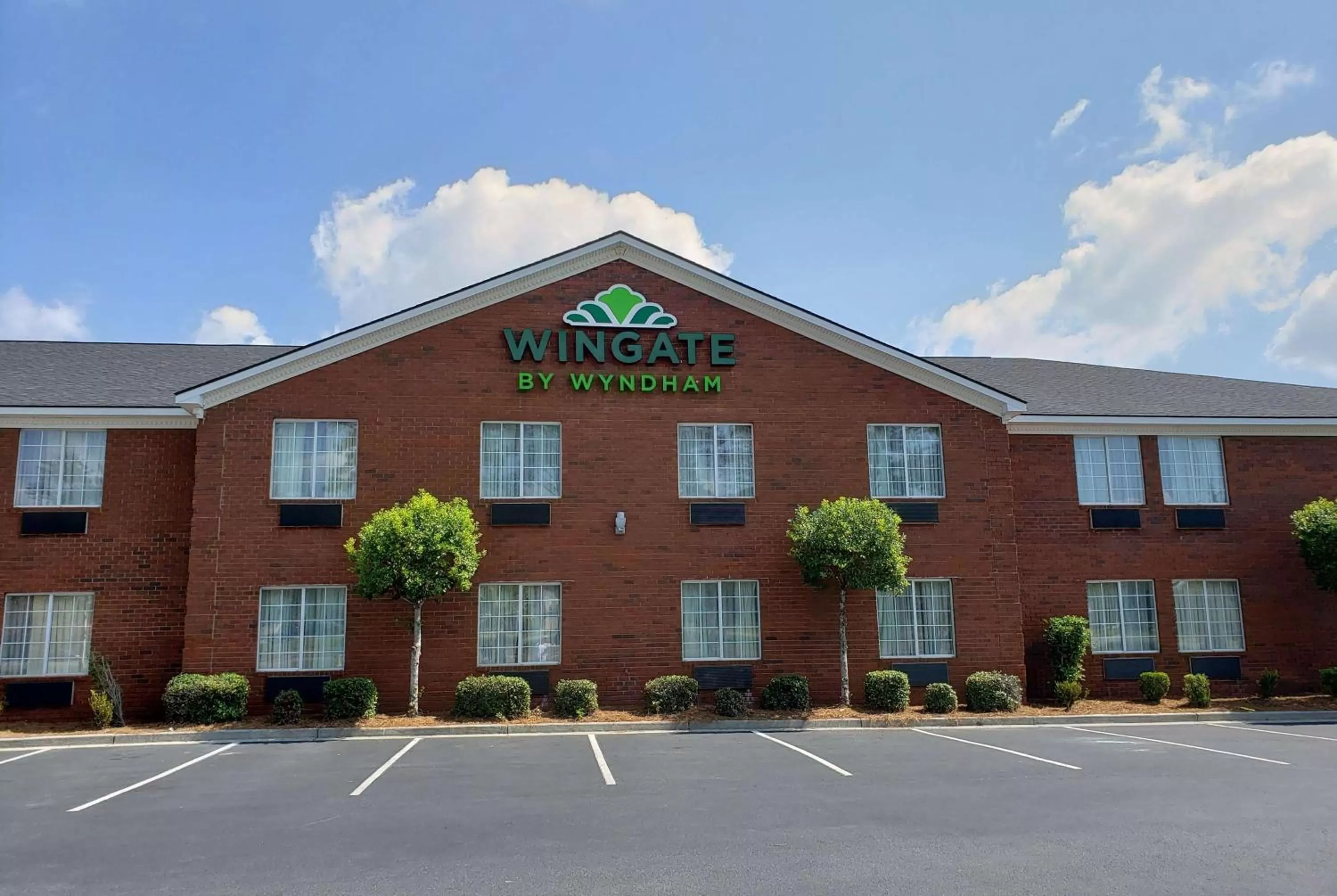 Property building in Wingate by Wyndham Port Wentworth Savannah Area