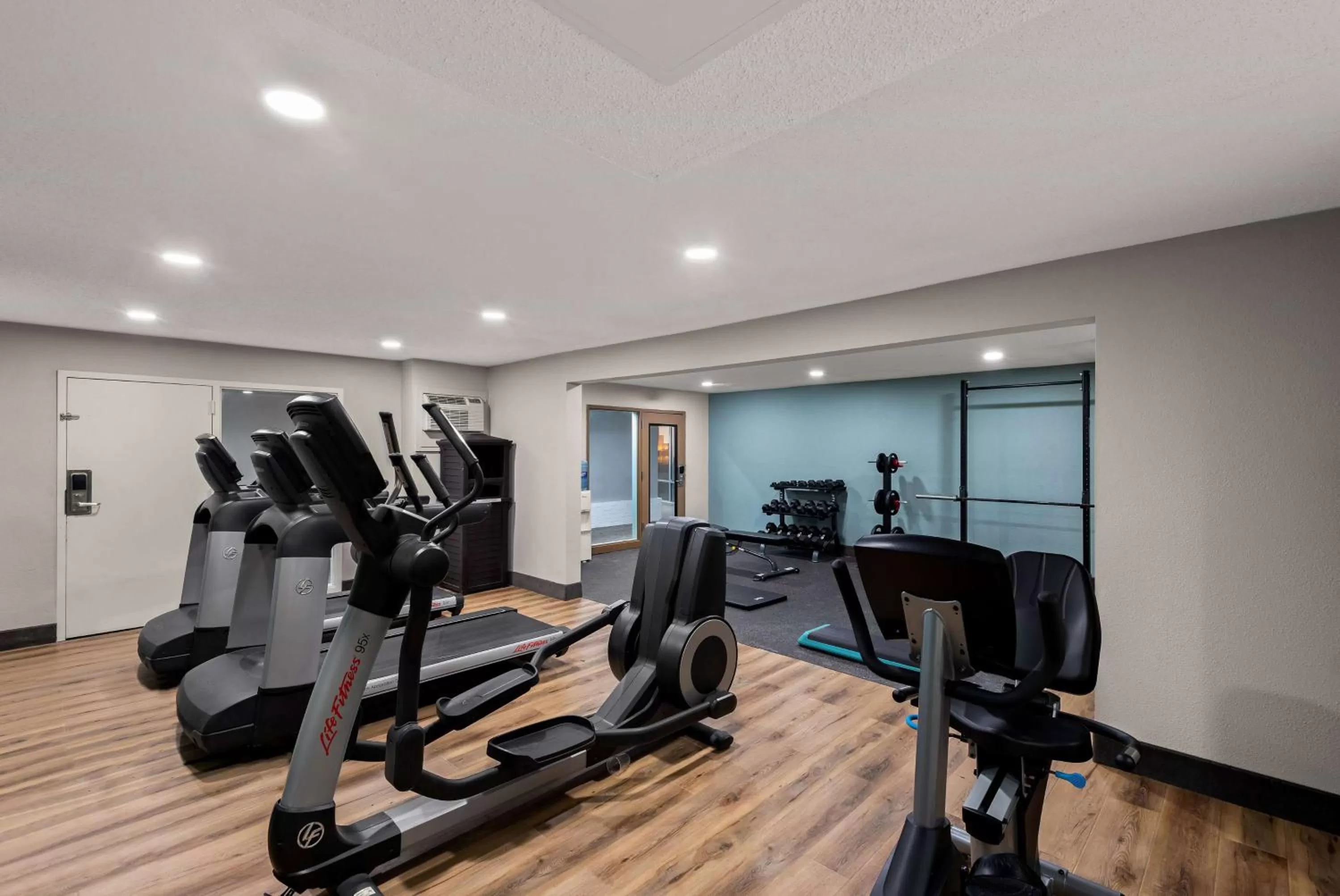 Fitness centre/facilities in Wyndham Garden Ankeny