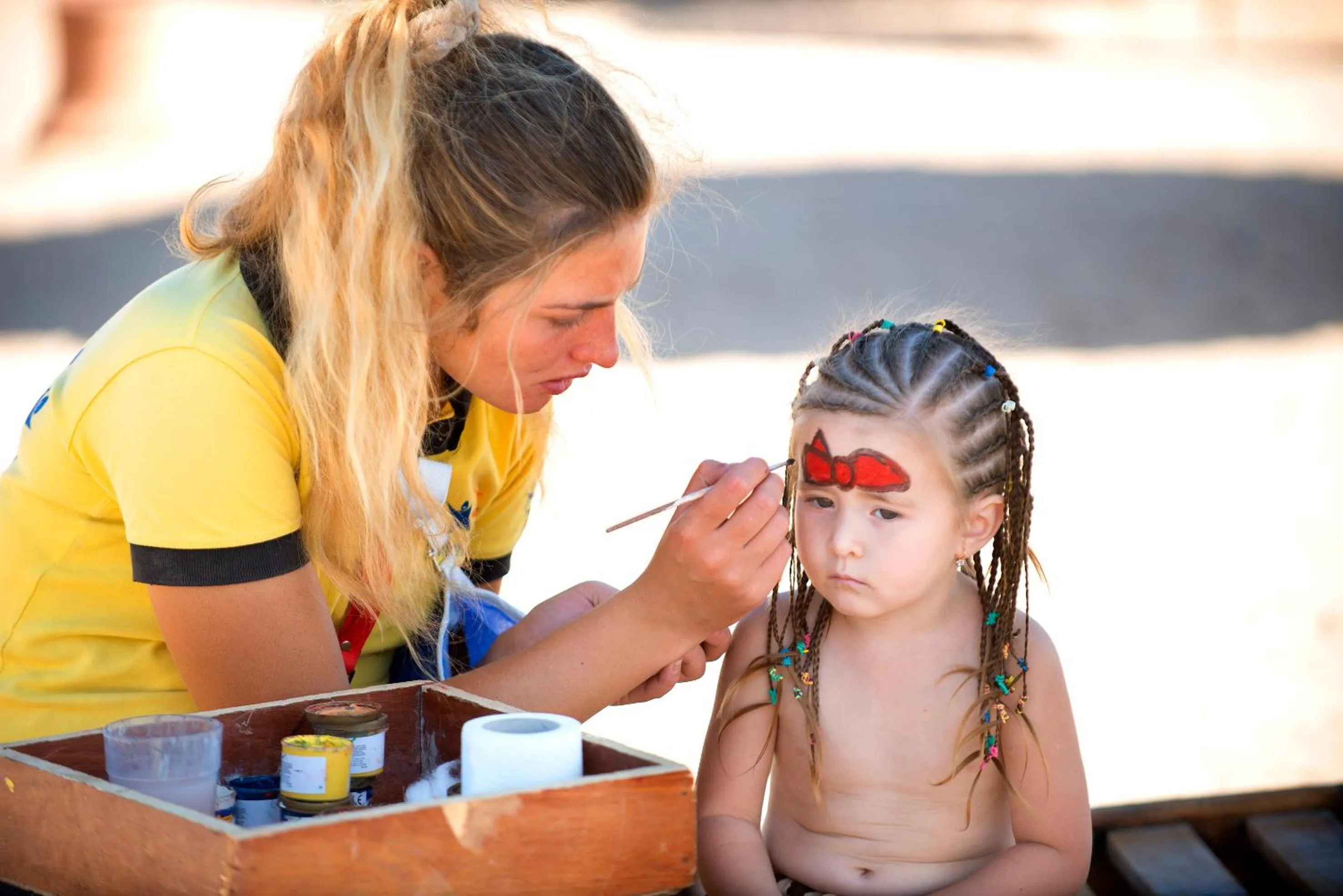 children in Amwaj Oyoun Resort