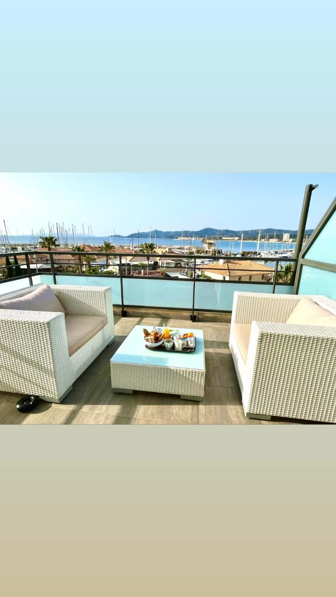 Day in Hôtel Baptistin