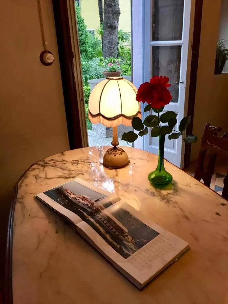 Lobby or reception in B&B Villa Rosalinda