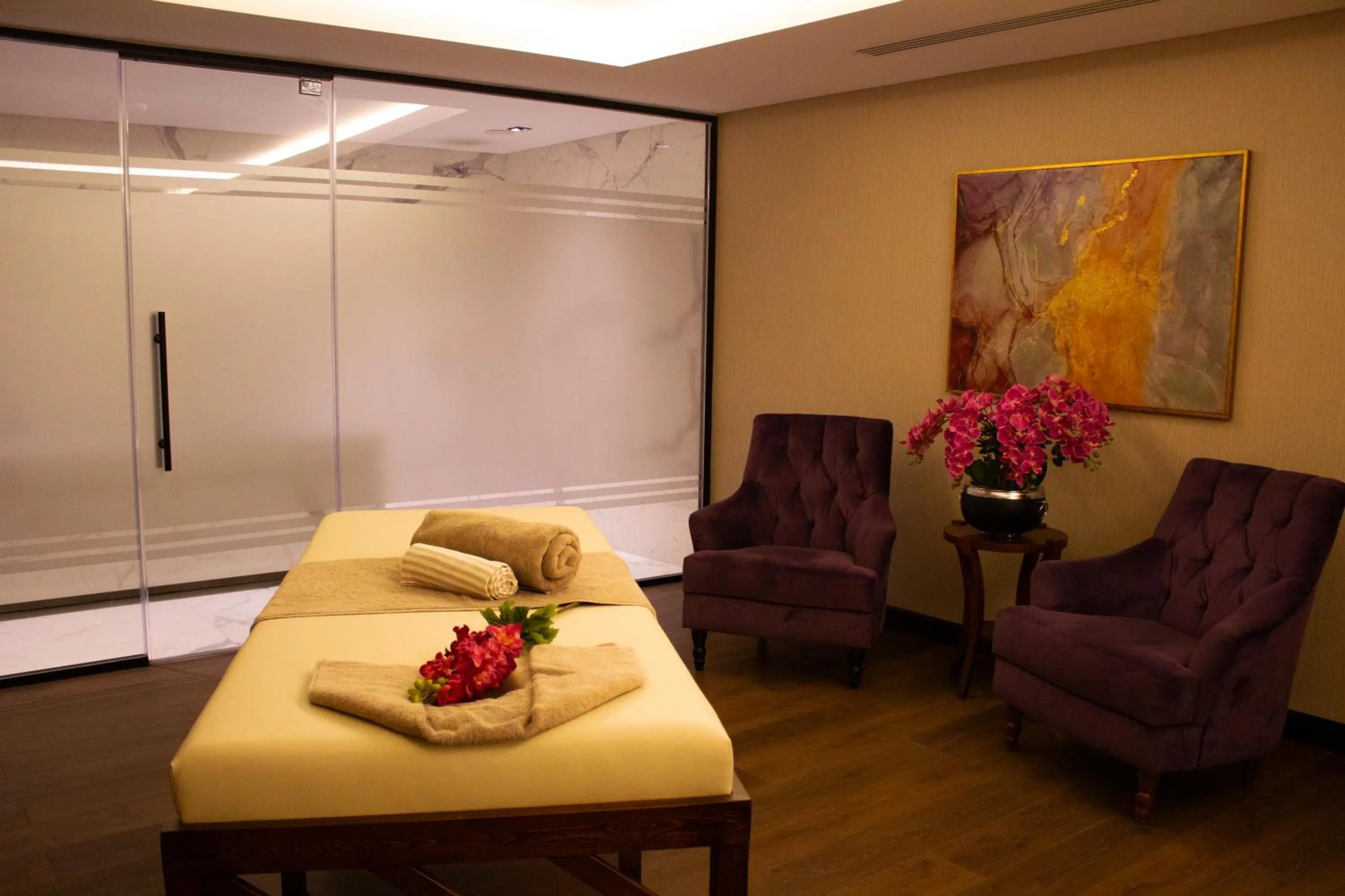 Massage in Grand Makel Hotel Topkapi