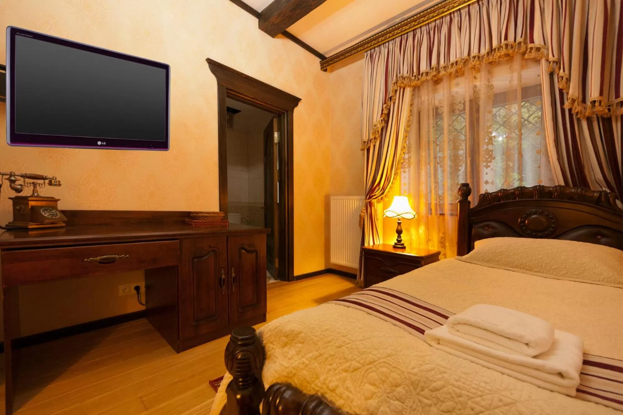 Bed in Zámek Lužec Spa & Wellness Resort