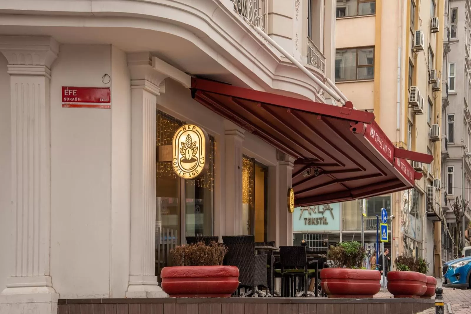 Day in Hotel Le Mirage